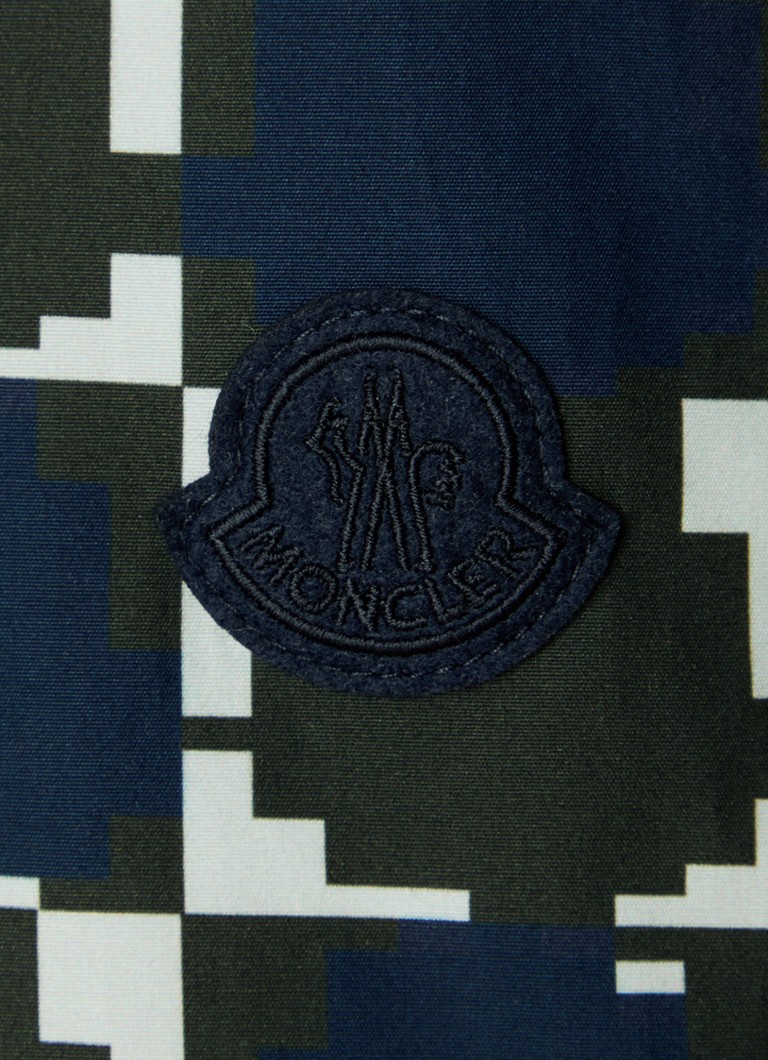 Camicia Moncler dal taglio classico con stampa grafica e logo
