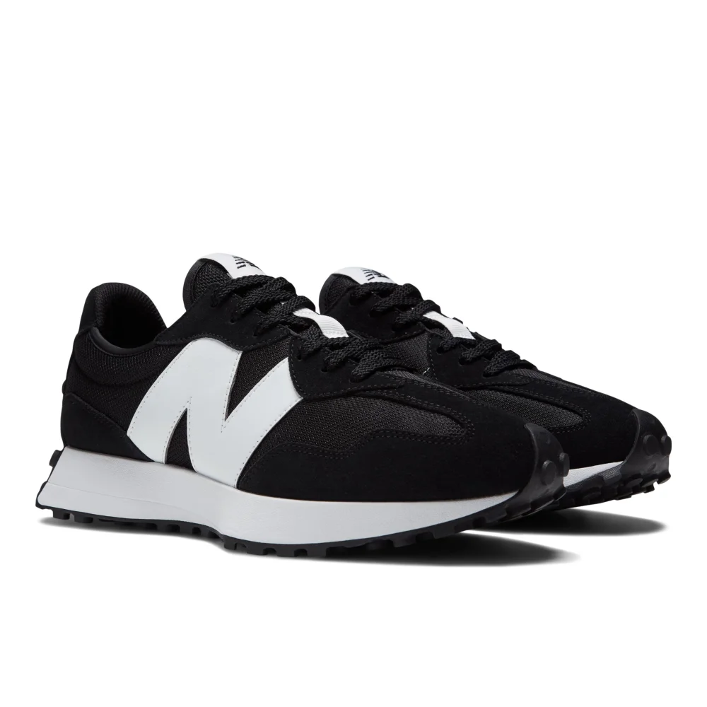 New Balance 327 MS327CBW / schwarz