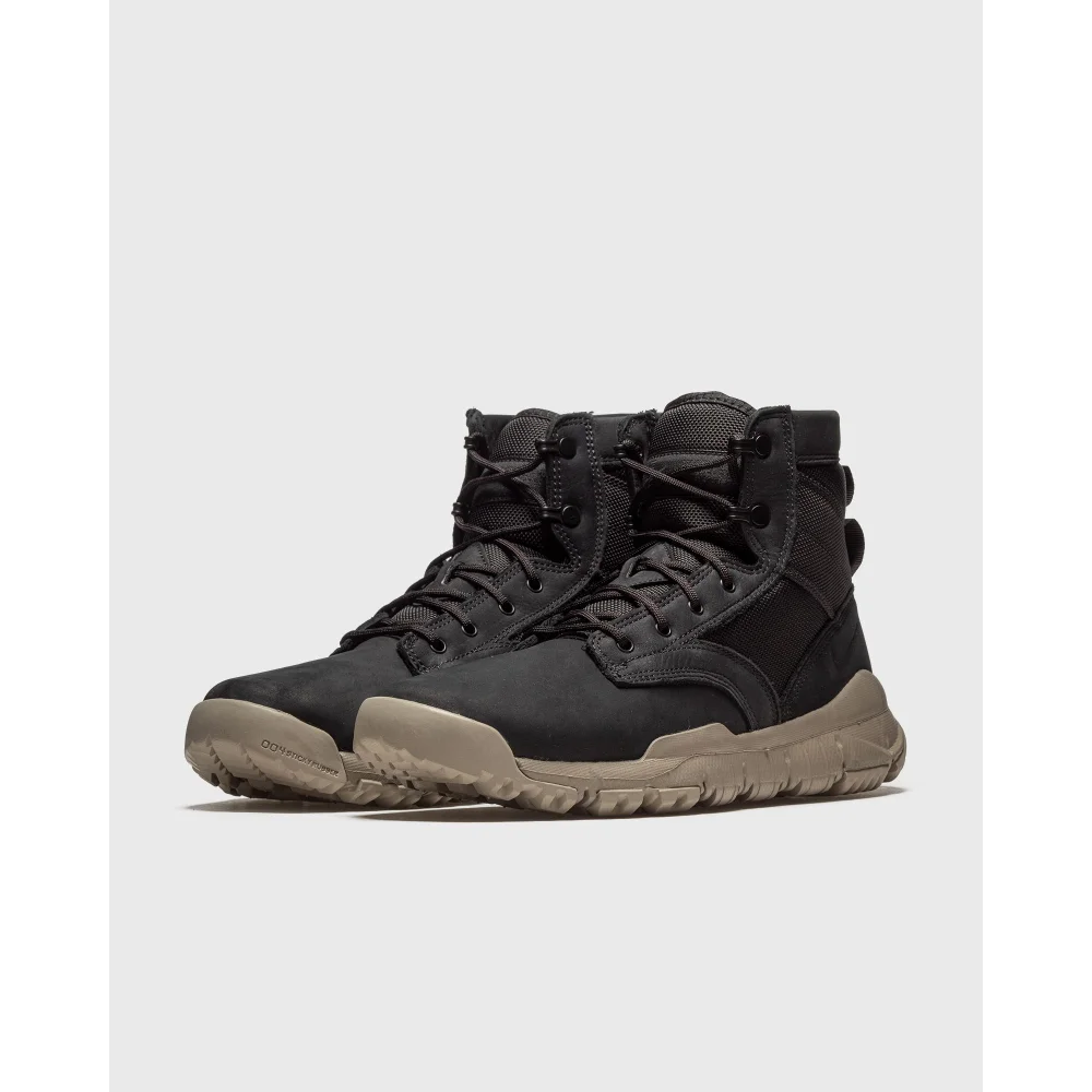 Nike SFB 6 NSW Leather Boot 862507-002 / schwarz