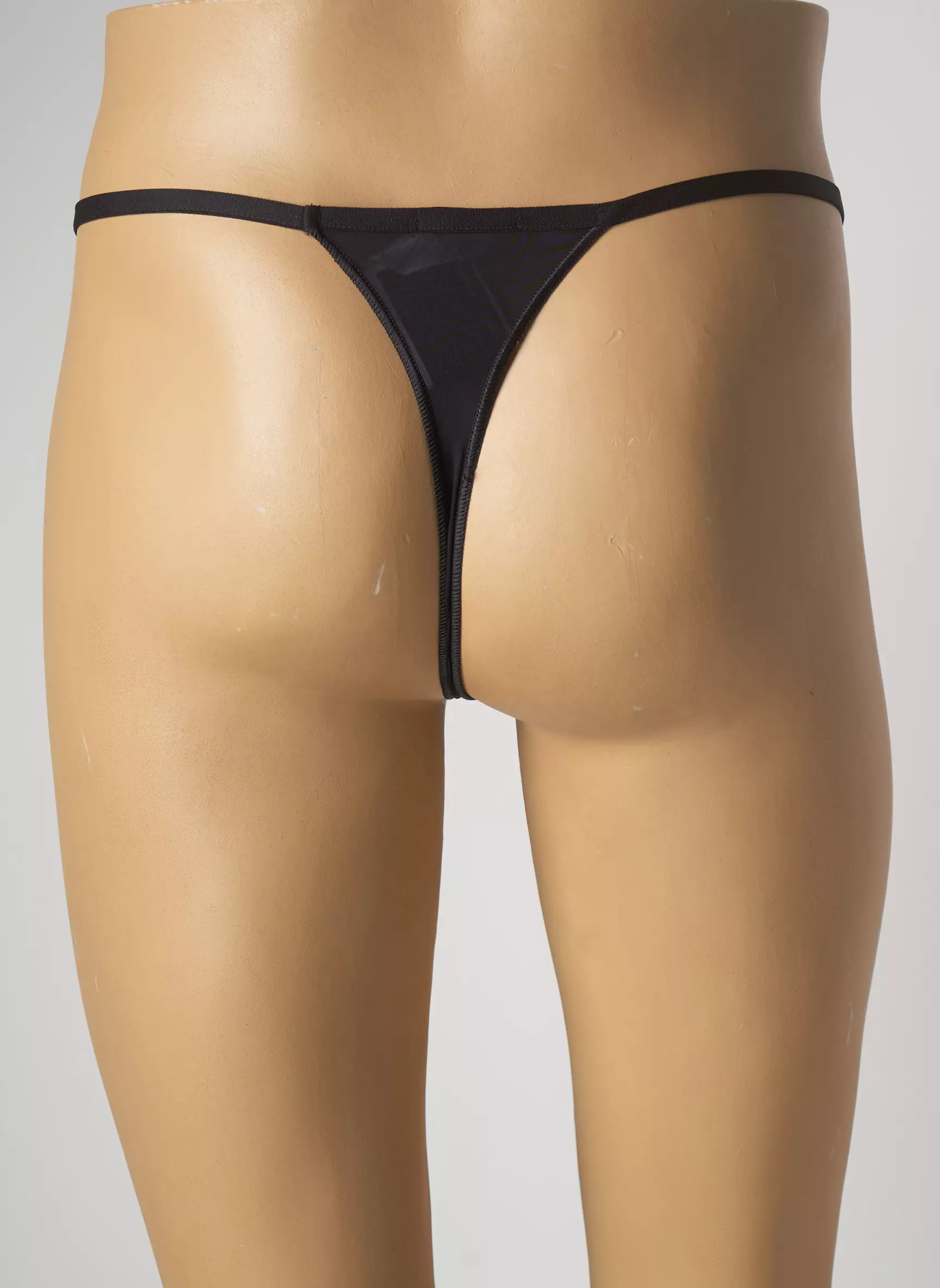 Hom Strings Tangas Homme couleur noir