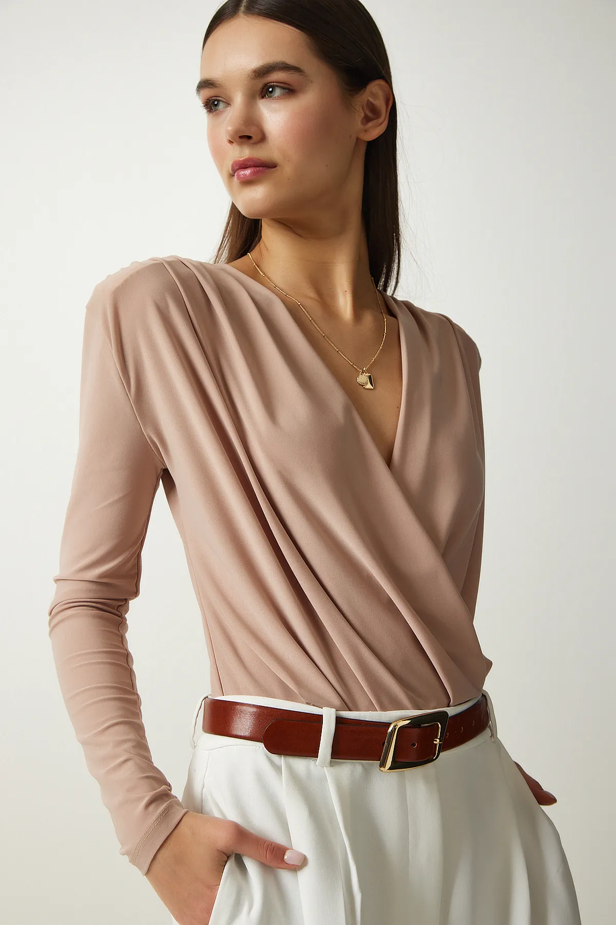 Happiness İstanbul  Damen-Strickbluse mit Wickelkragen in Beige, zum Anstecken, FF00147