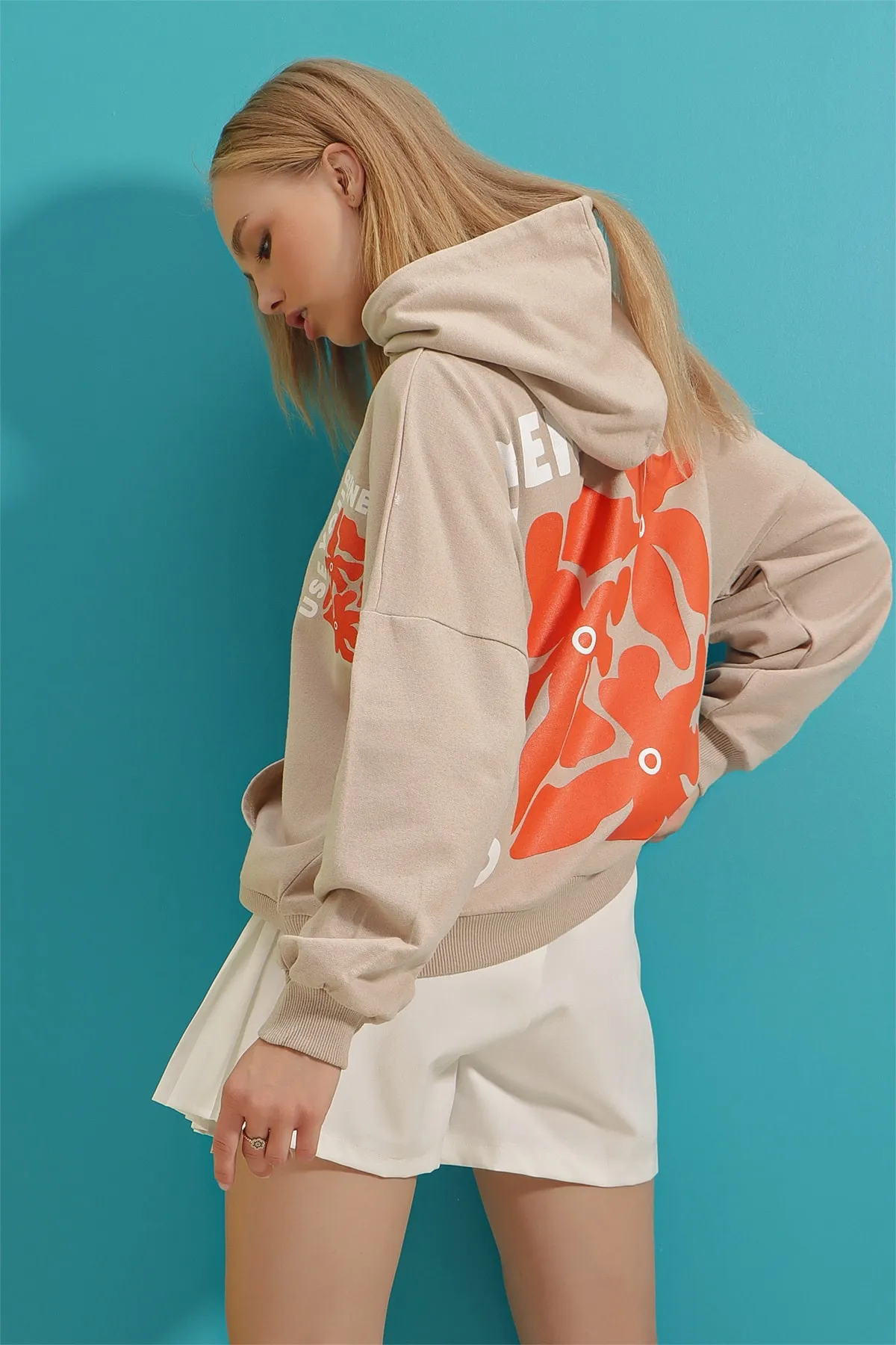 Trend Alaçatı Stili  Sweatshirt - Beige - Oversized