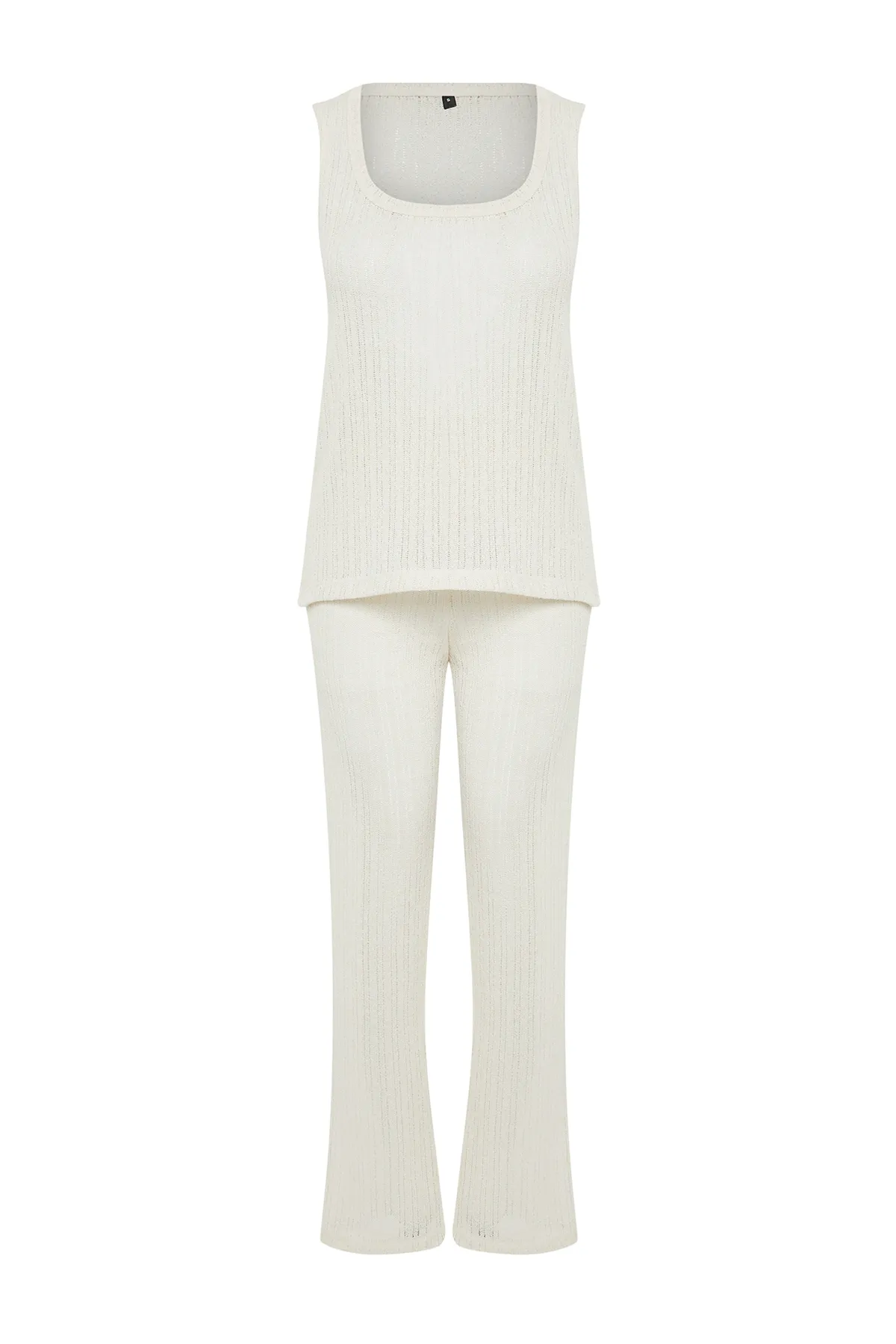 Trendyol Collection  Ecrufarbenes Set aus Strickoberteil und -unterteil in Strickoptik mit V-Ausschnitt und normaler Passform TWOSS24AU00022