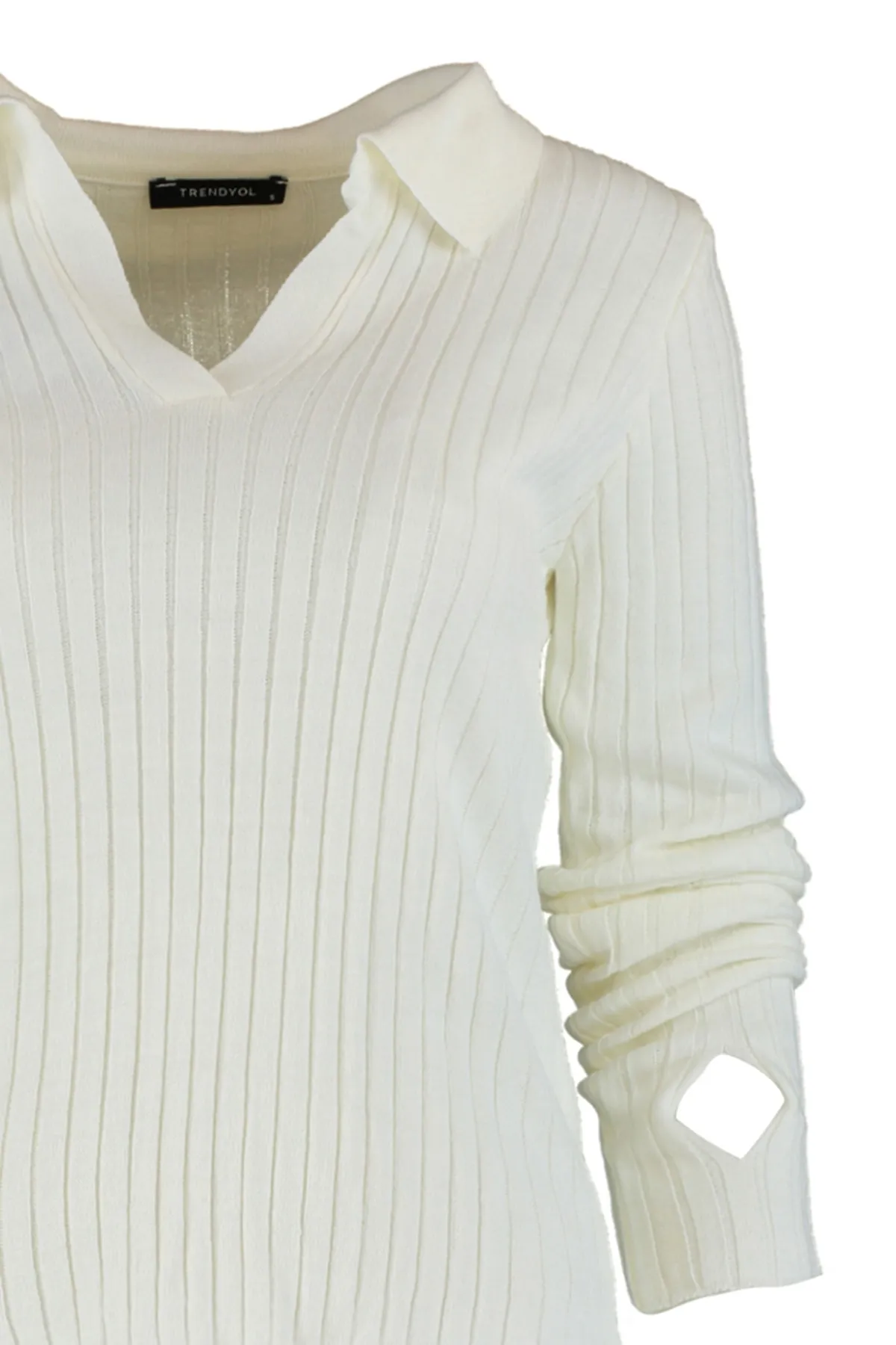 Trendyol Collection  Ecrufarbener Strickpullover mit Rollkragen TWOAW21KZ1113