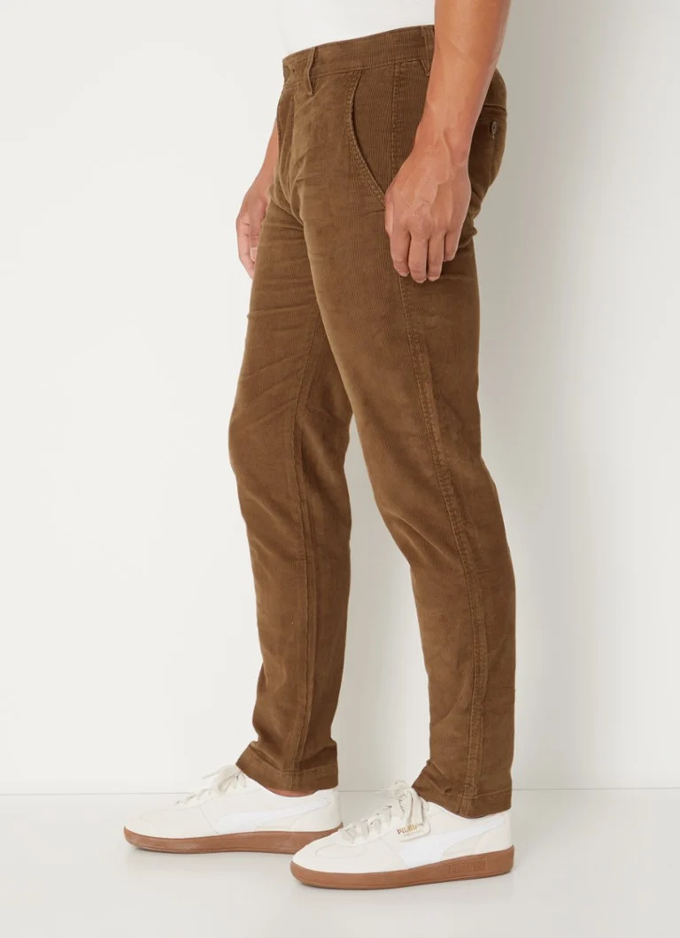 Pantaloni Levi's slim fit din catifea reiată chinezească cu buzunare laterale
