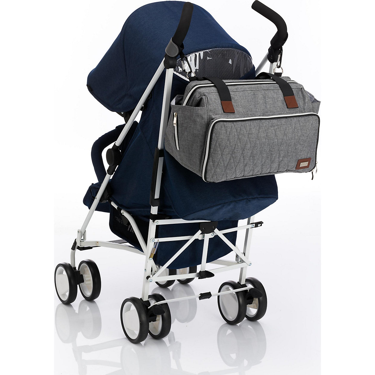 Karabinerhalterung für Kinderwagen und Buggys schwarz mit Reflektor