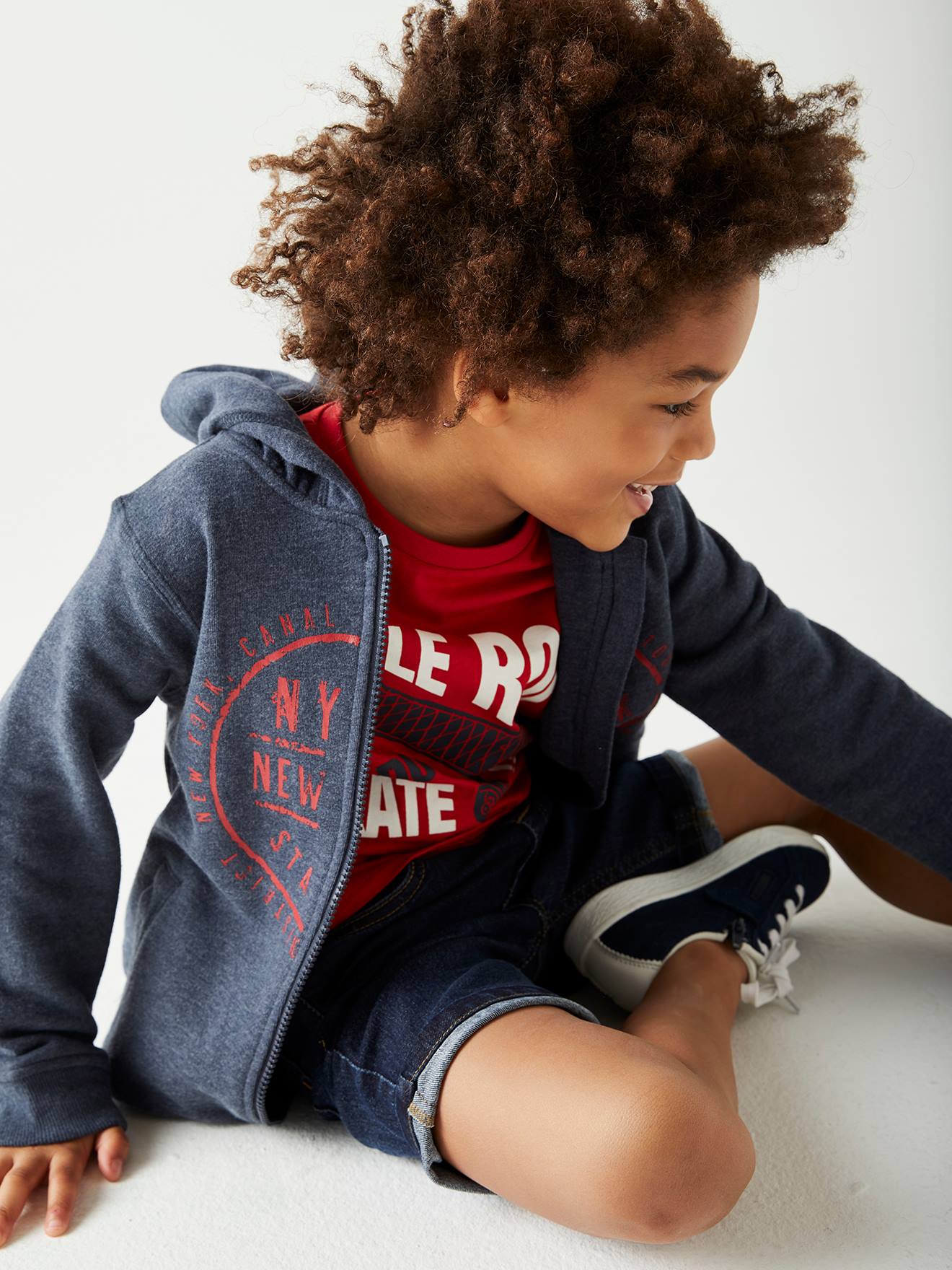 Sweat zippé à capuche Basics garçon motif graphique noisette
