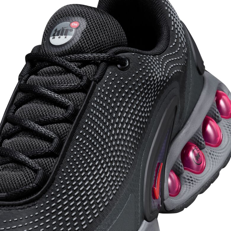 NIKE Wmns Air Max Dn 