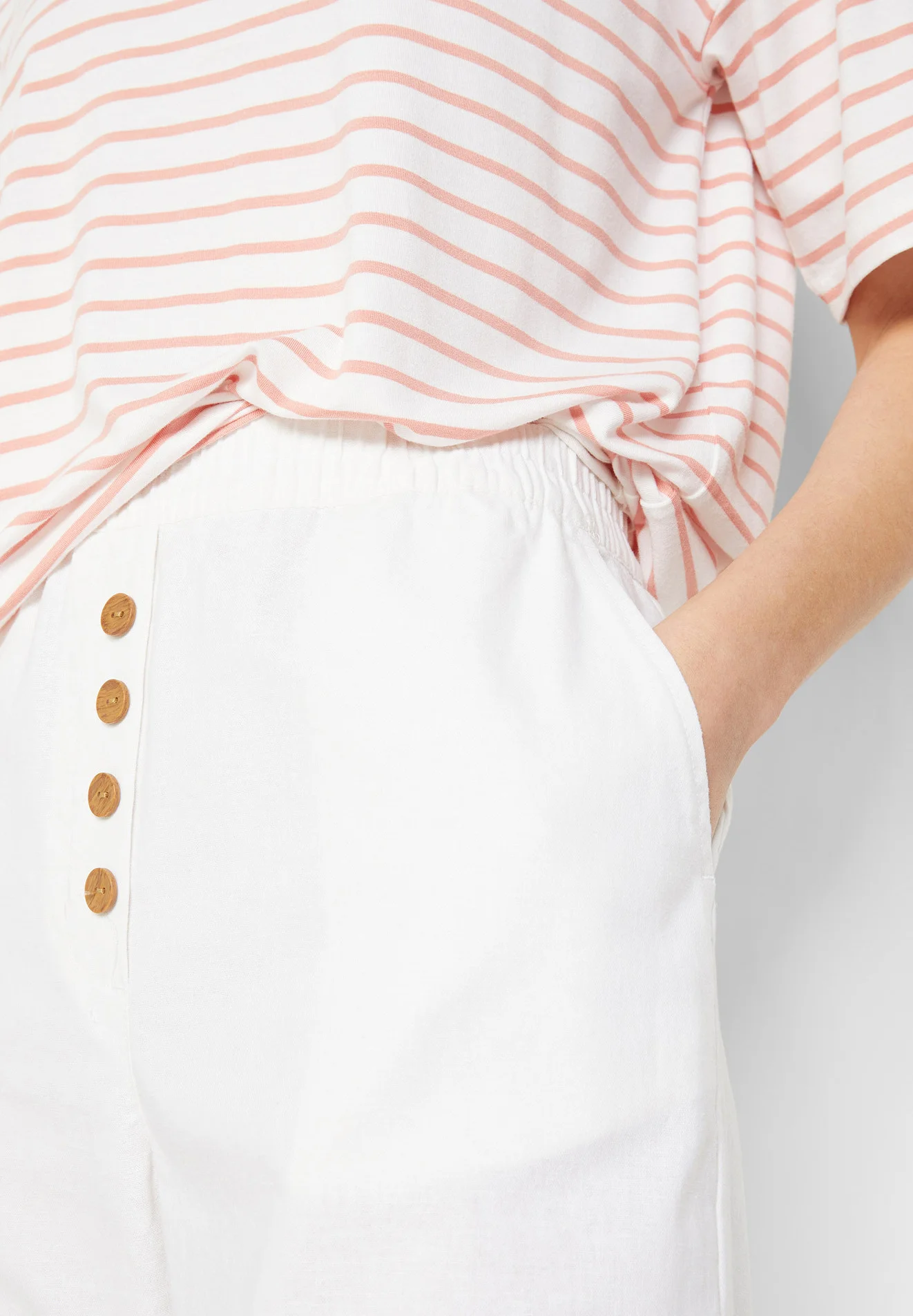 bonprix HIGH-WAIST-3/4 MIT UND BEQUEMBUND - Shorts