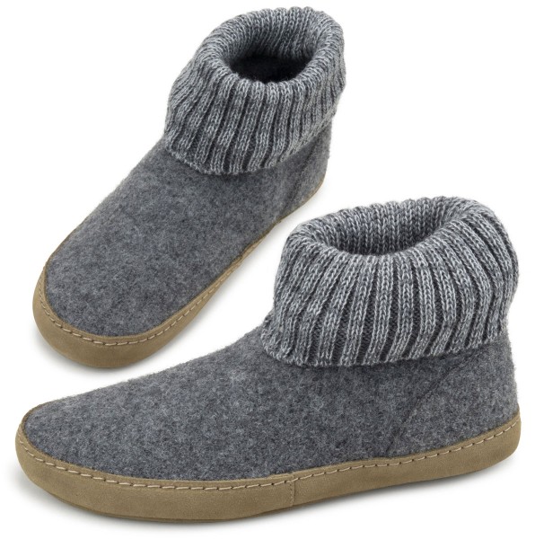Gottstein ~ Dakota Hüttenschuh ~ Grey