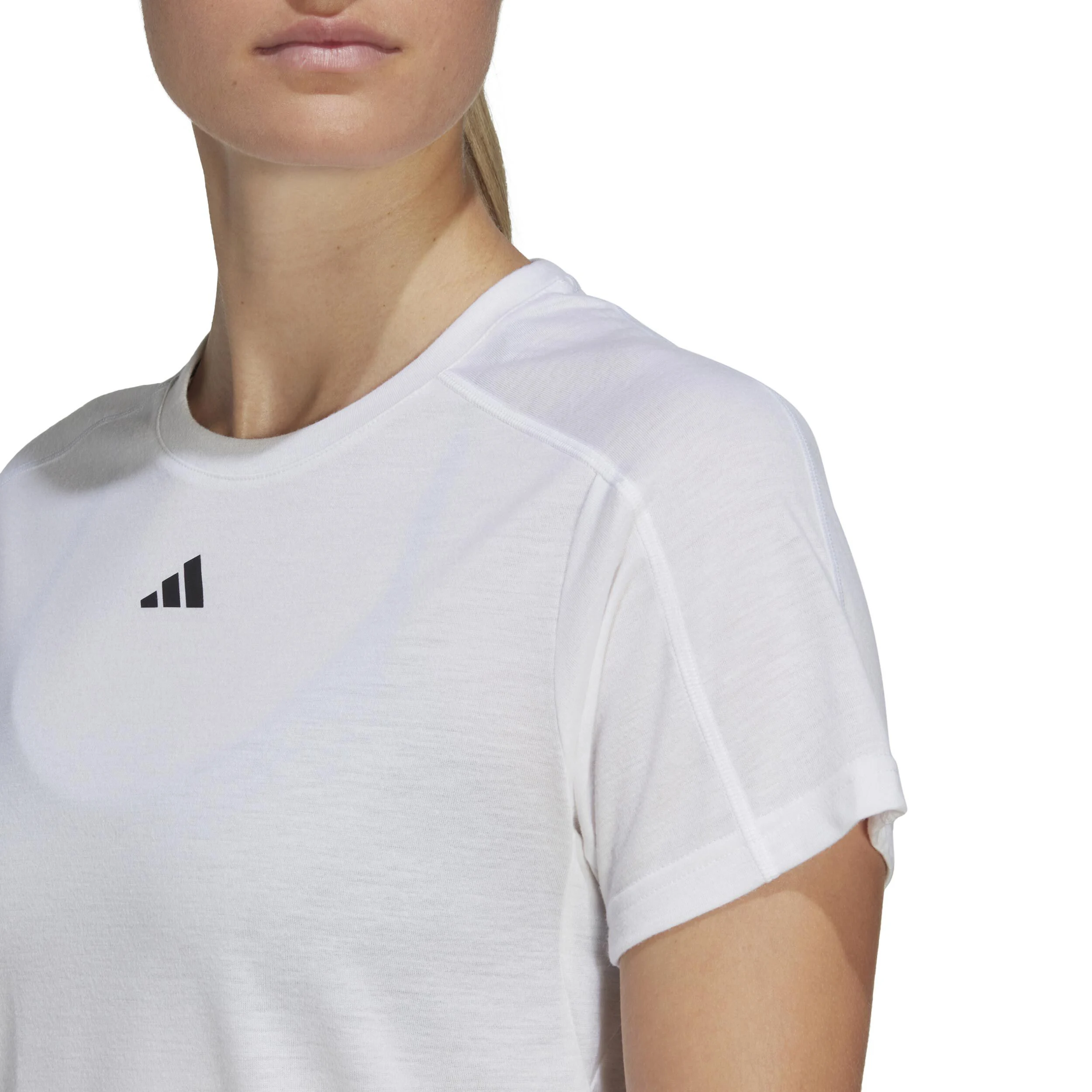 Training Essentials Crew T-Shirt Damen - Weiß
