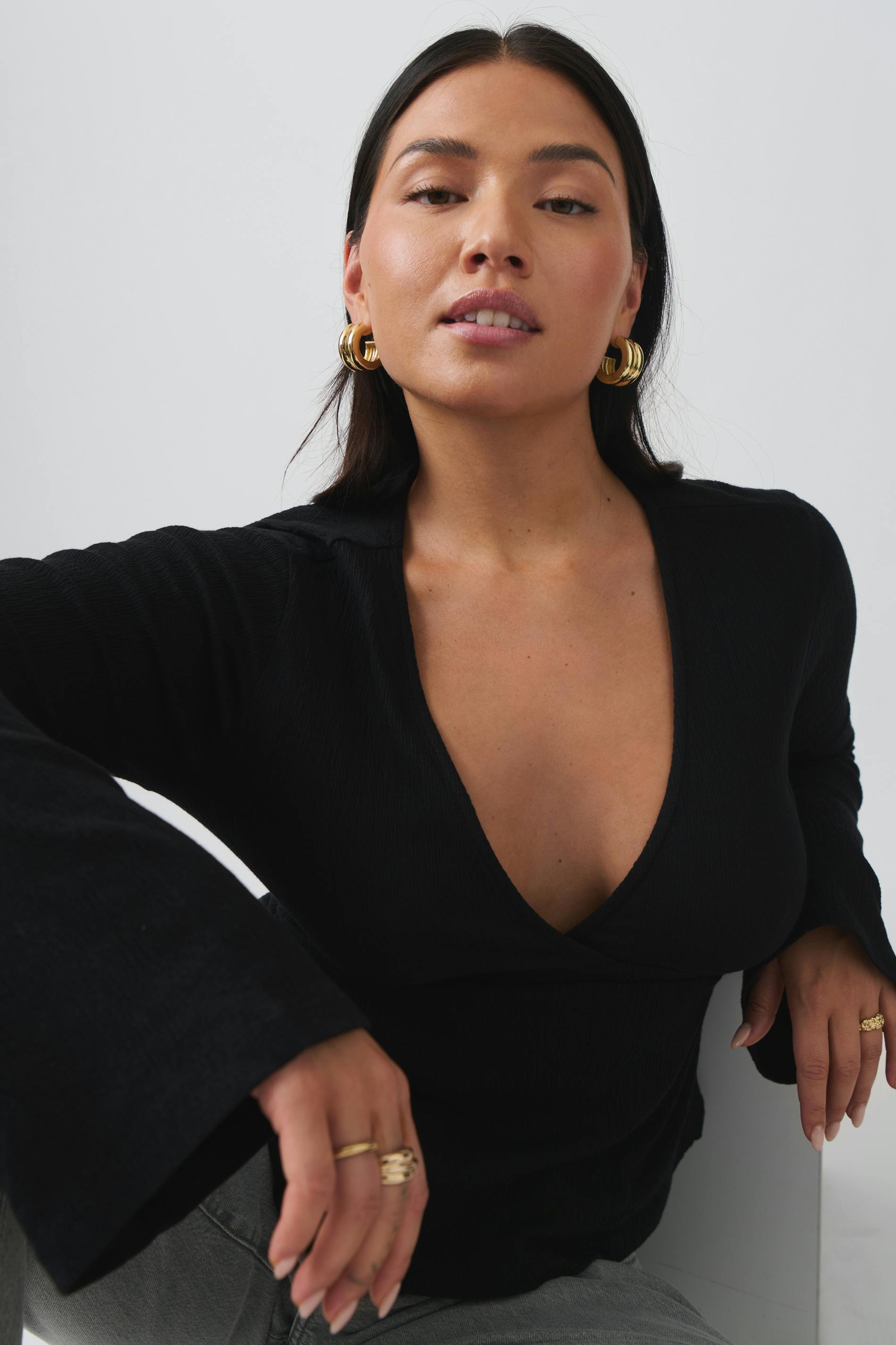Tie top