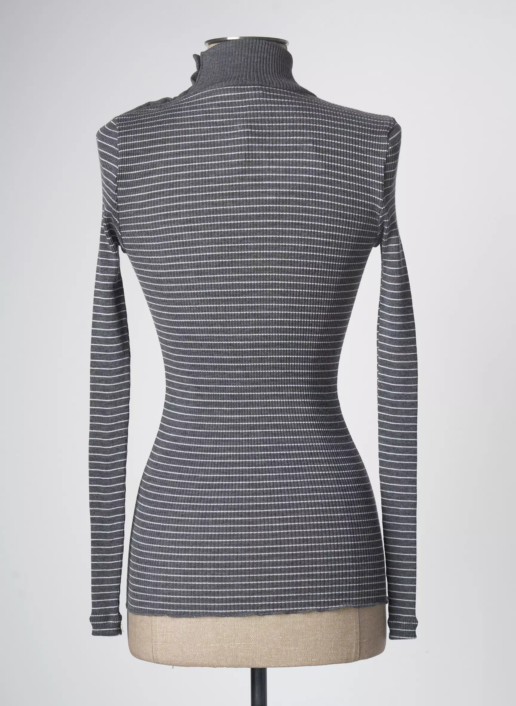 Lisanza Sous Pulls 1 Femme couleur gris