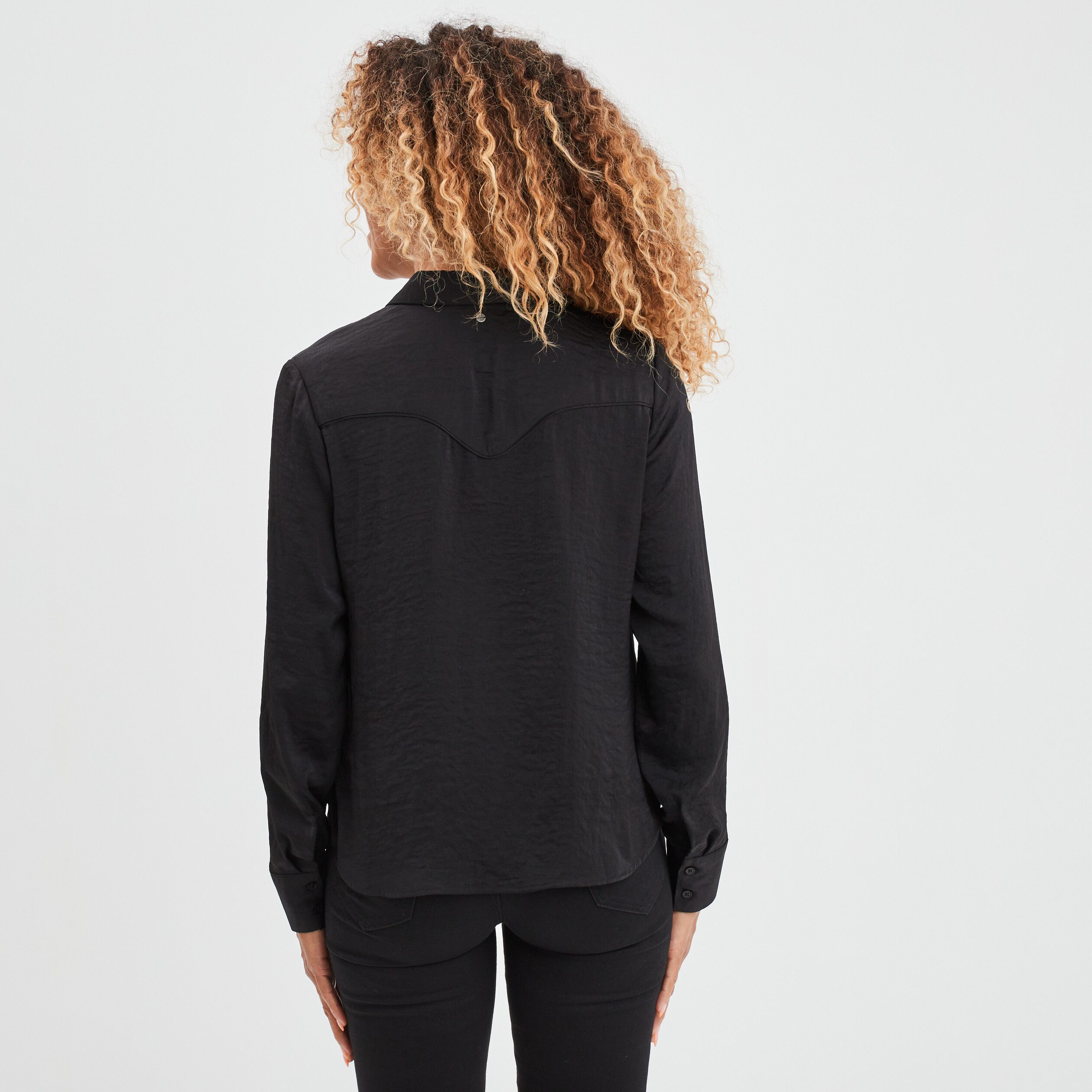 Chemise satin manches longues Liberto noir femme | La Halle