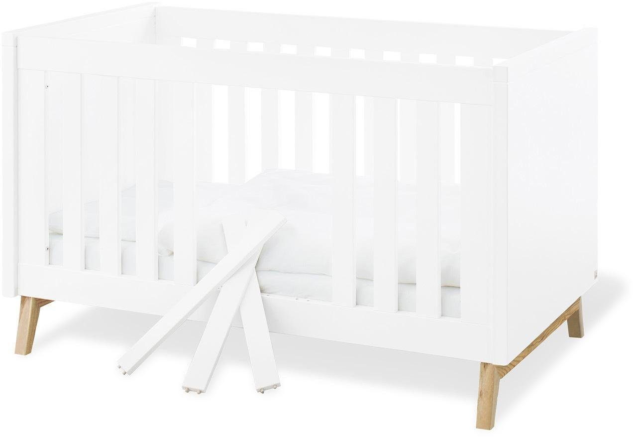 Pinolino® Babyzimmer-Komplettset Riva, (Set, 3-St., Kinderbett, Schrank, Wickelkommode), extrabeit groß; mit Kinderbett, Schrank und Wickelkommode