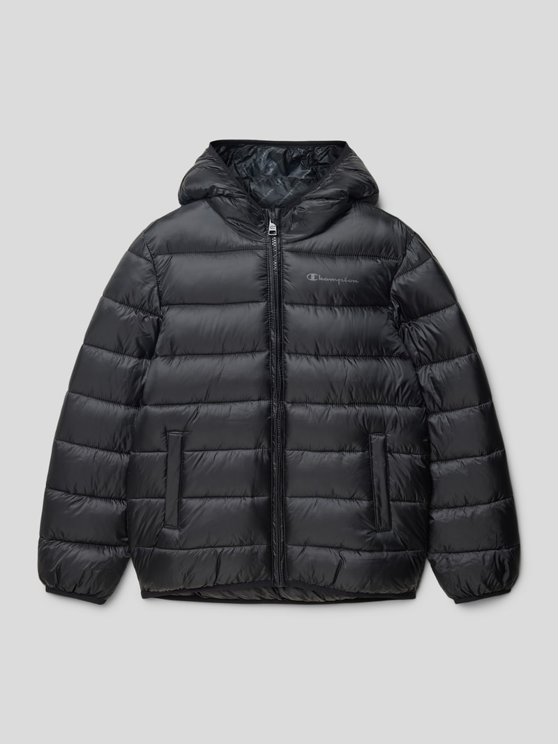 Steppjacke mit Kapuze in schwarz