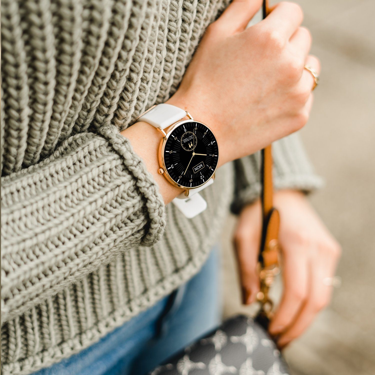 XCOAST SIONA 2 Damen Smartwatch (4,2 cm/1,3 Zoll, iOS und Android) Polar White, Fitness Tracker, 3-tlg., neueste Generation, Blutsauerstoffmesser, Wasserdicht, Ultra flach, Puls, Blutdruck, brillante Farben, AMOLED