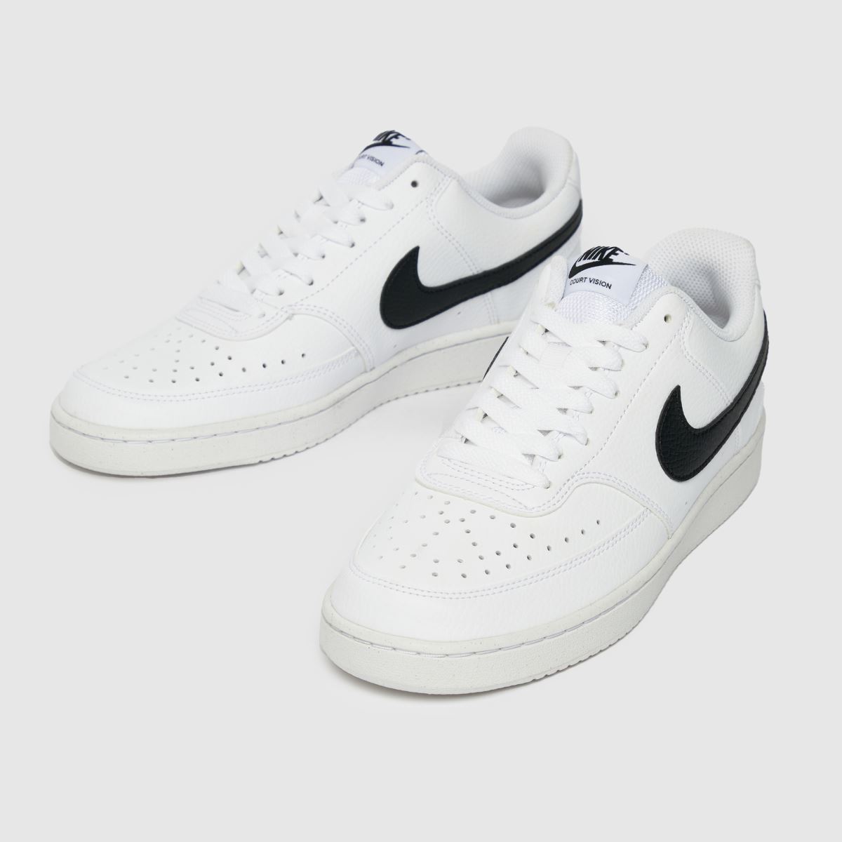 Nike Court Vision Low – Svarta och vita träningsskor