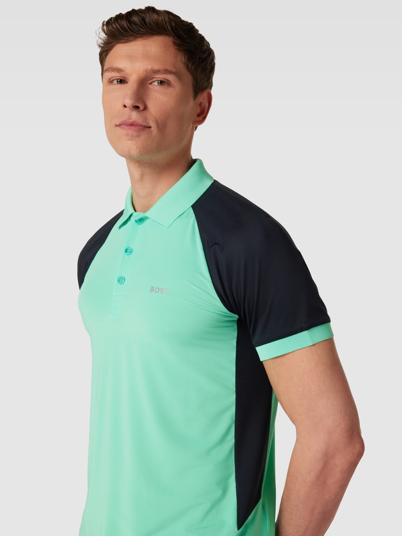 Poloshirt mit Label-Detail Modell 'Pauletech' in hellgrün