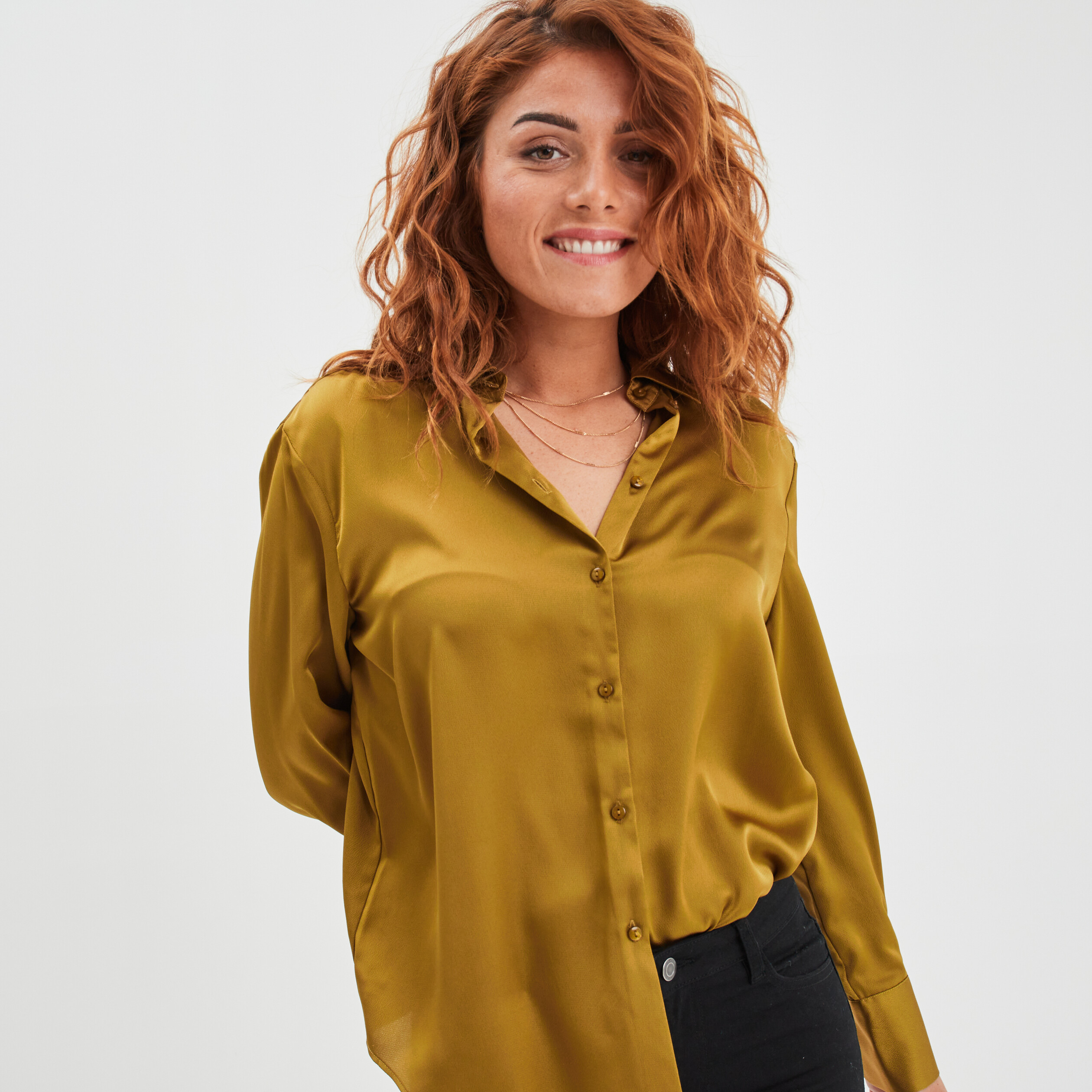 Chemise satin manches longues vert olive femme | La Halle