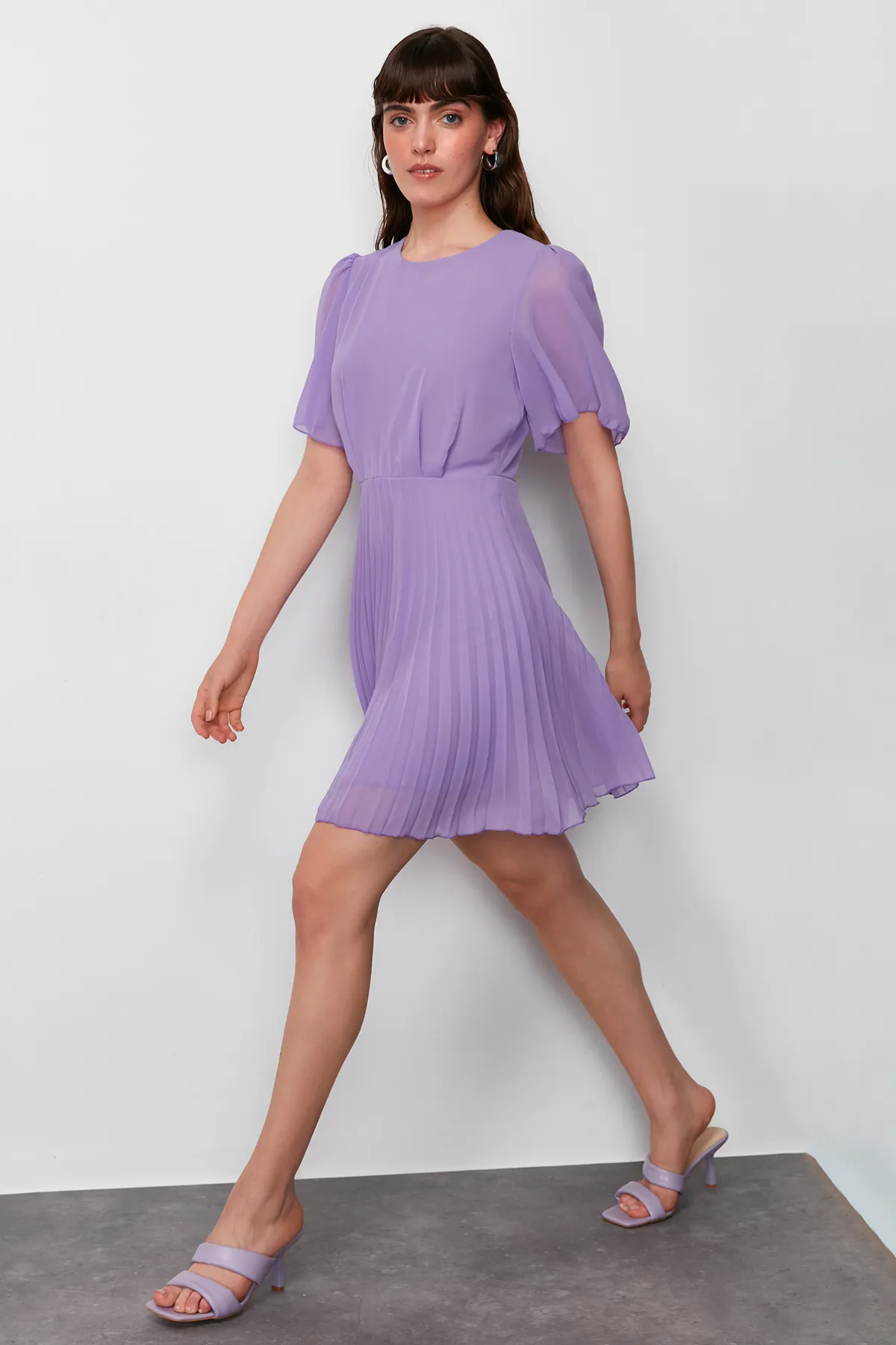 Trendyol Collection  Lila Rock Plissee gefüttert Chiffon Mini gewebtes Kleid TWOSS24EL00716