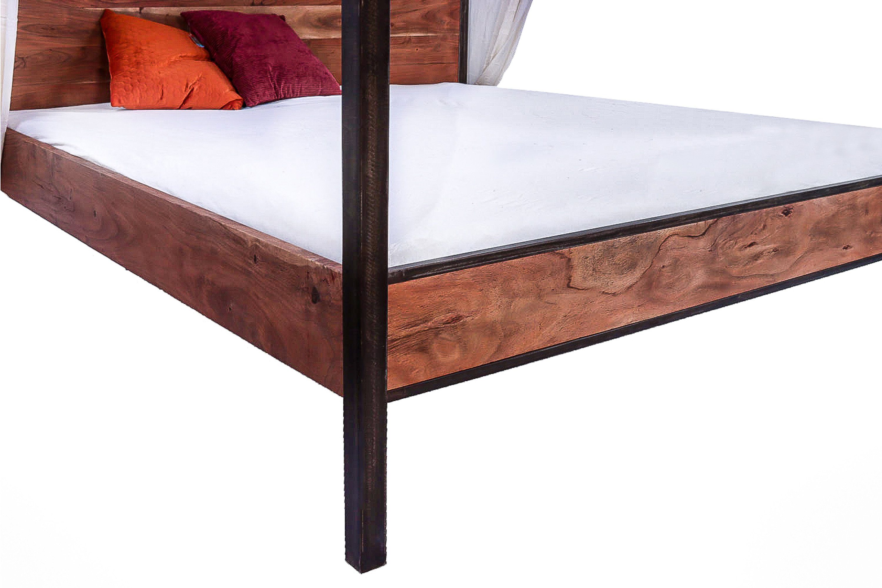 Junado® Himmelbett Romy, Himmelbett, massives Akazienholz, hohes Kopfteil