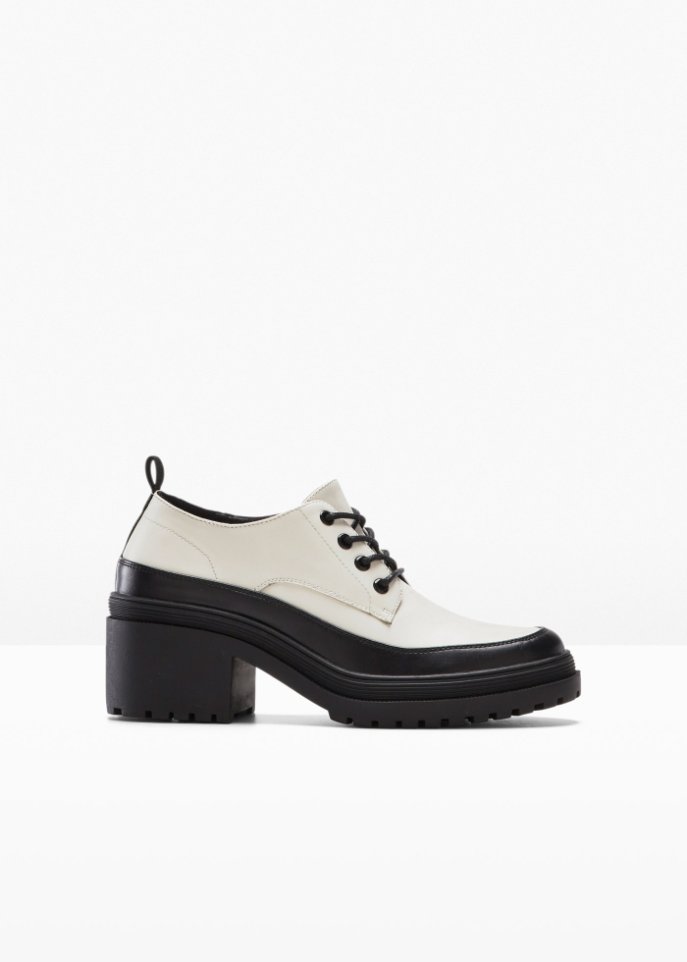 Schnürschuh