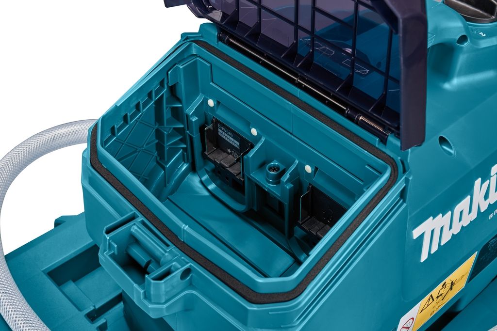Makita DHW080ZK 2 x 18 voltos nagynyomású tisztító akkumulátorok és töltő nélkül, tokban