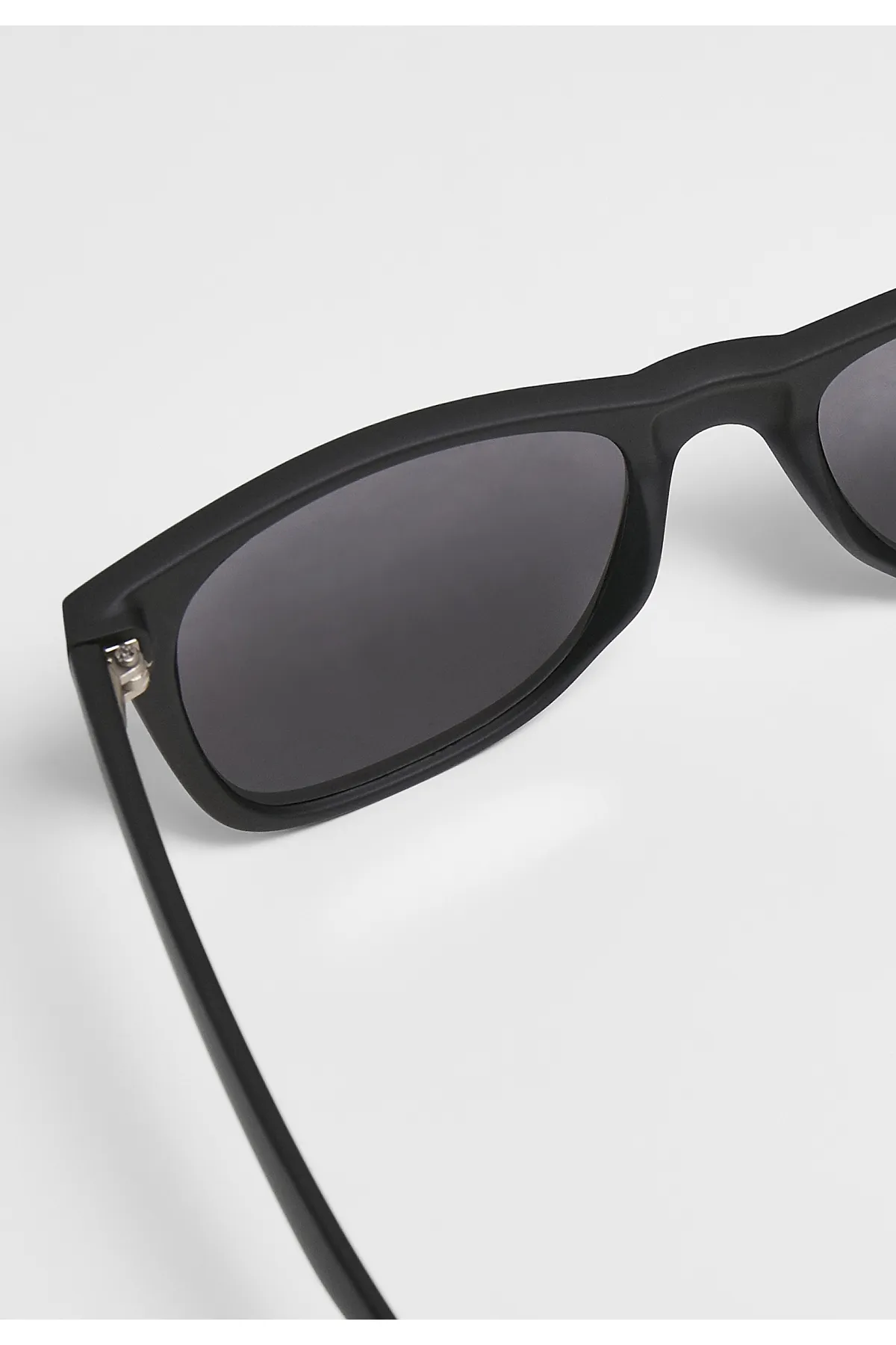 Urban Classics  Accessoires Sonnenbrillen Likoma UC