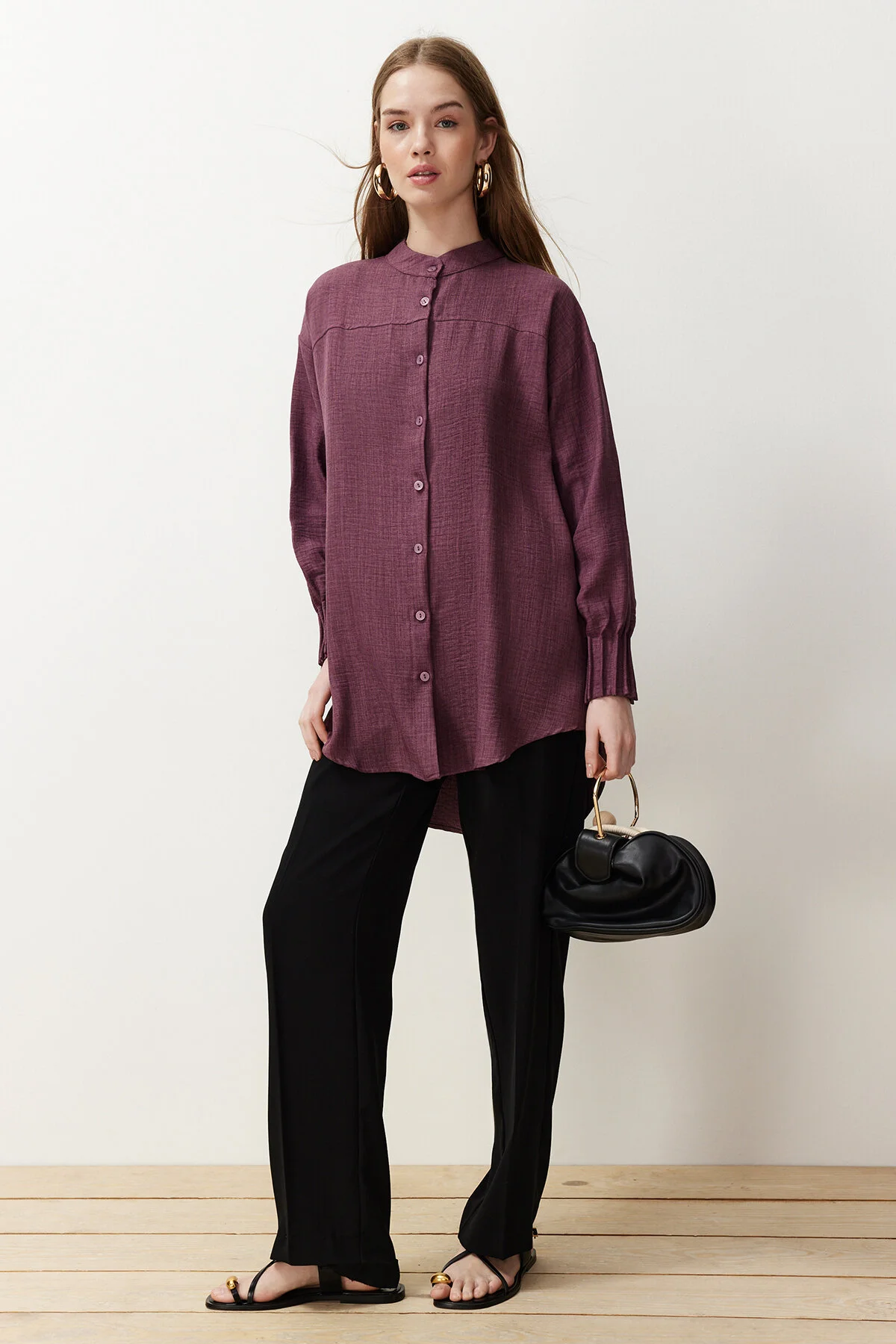 Trendyol Modest  Pflaumenfarbenes, gewebtes Aerobin-Leinenhemd TCTSS24TG00065