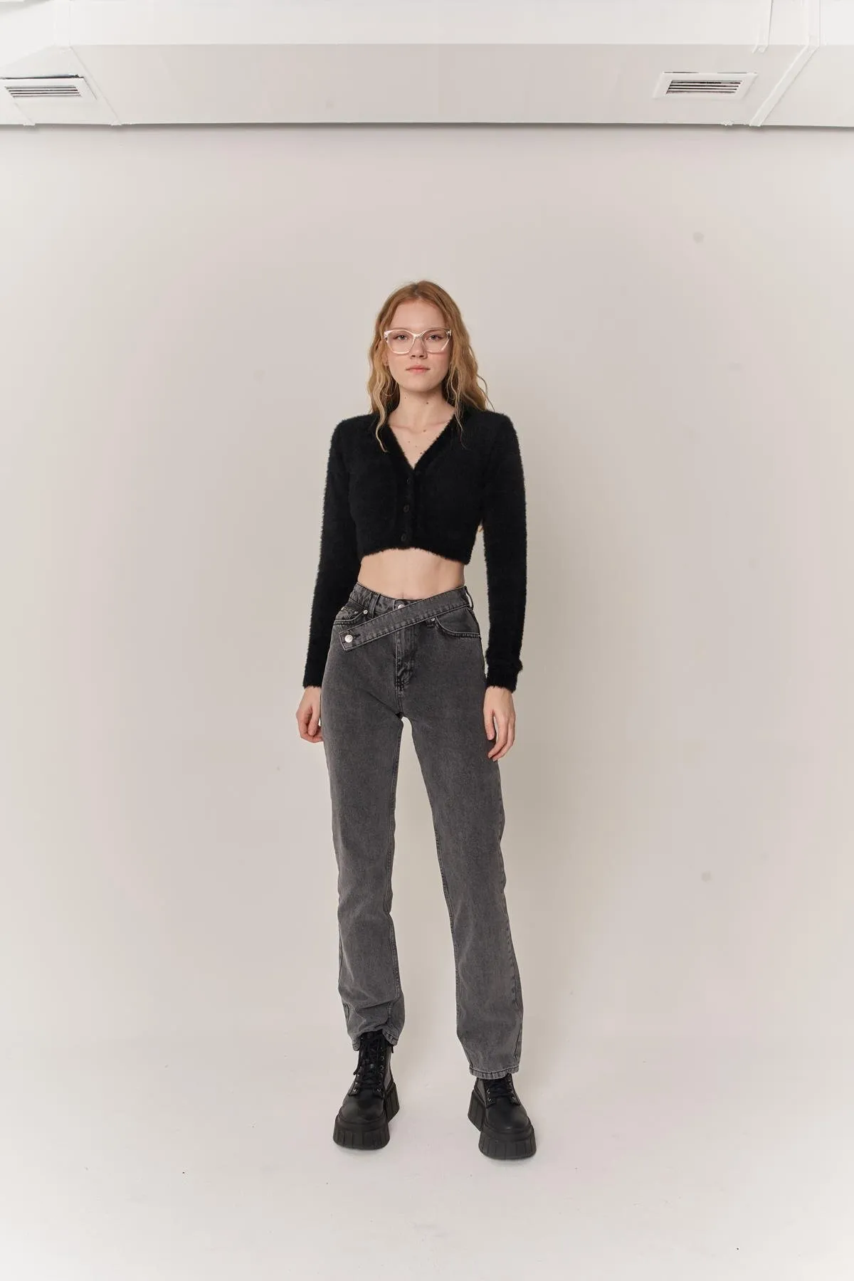 HOLLY LOLLY  Graue Fuerza-Jeanshose für Damen aus Denimstoff mit hoher Taille und geradem Schnitt