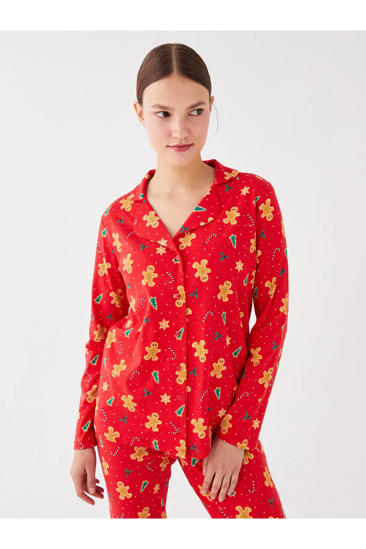 LC Waikiki  Langarm-Damenpyjama-Set mit Hemdkragen und Neujahrsmotiv
