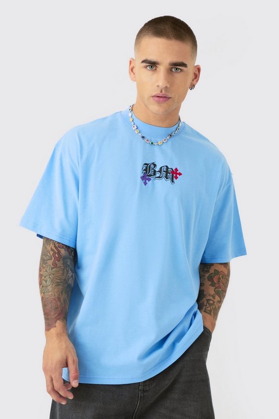 Oversize T-Shirt mit Bm-Stickerei