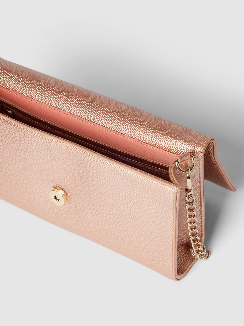 Clutch mit Label-Applikation Modell 'DIVINA' in rose gold