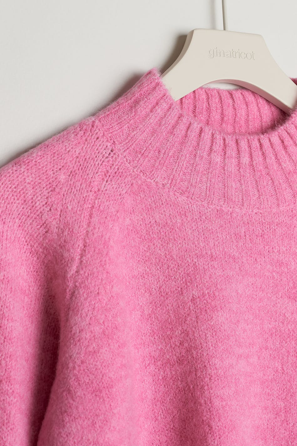 S knit sweater