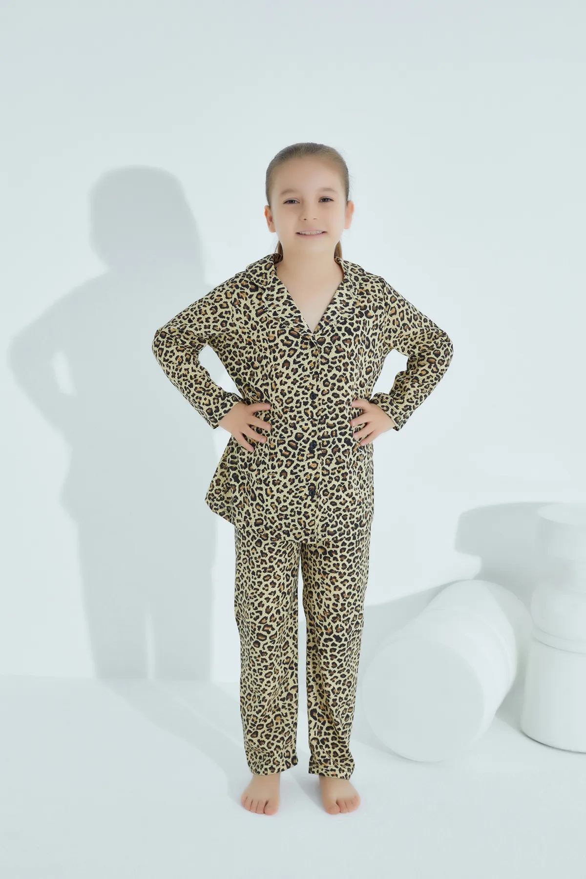 STRAWBERRY  Pyjama-Set aus Baumwolle mit Knöpfen