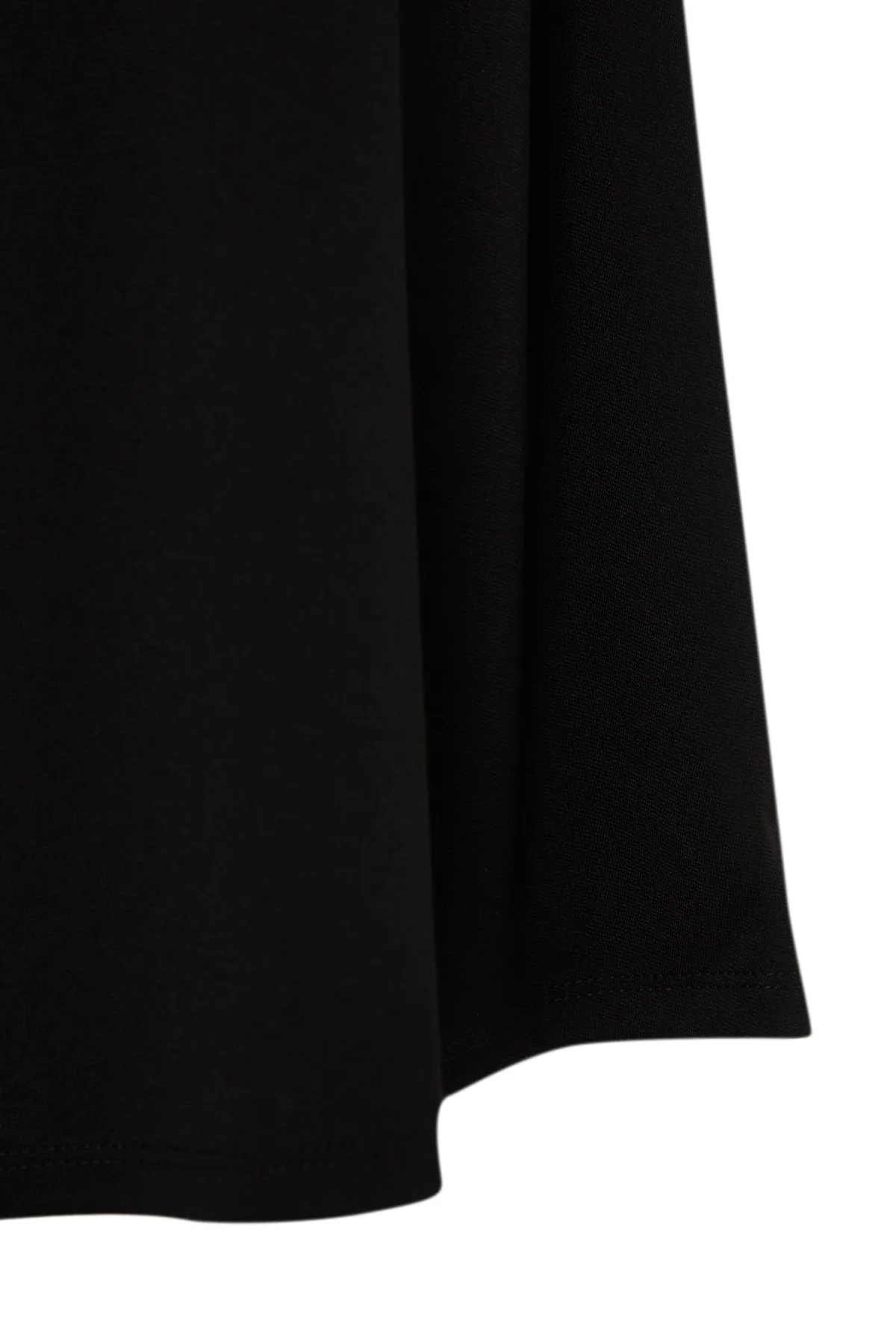 Trendyol Curve  Schwarzer Strickrock mit elastischem Bund TBSSS23AZ00042
