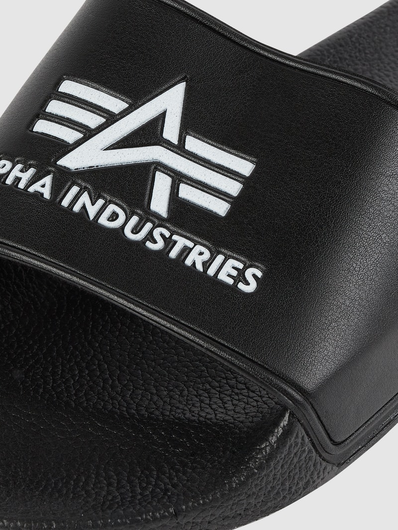 Slides mit Logo in schwarz