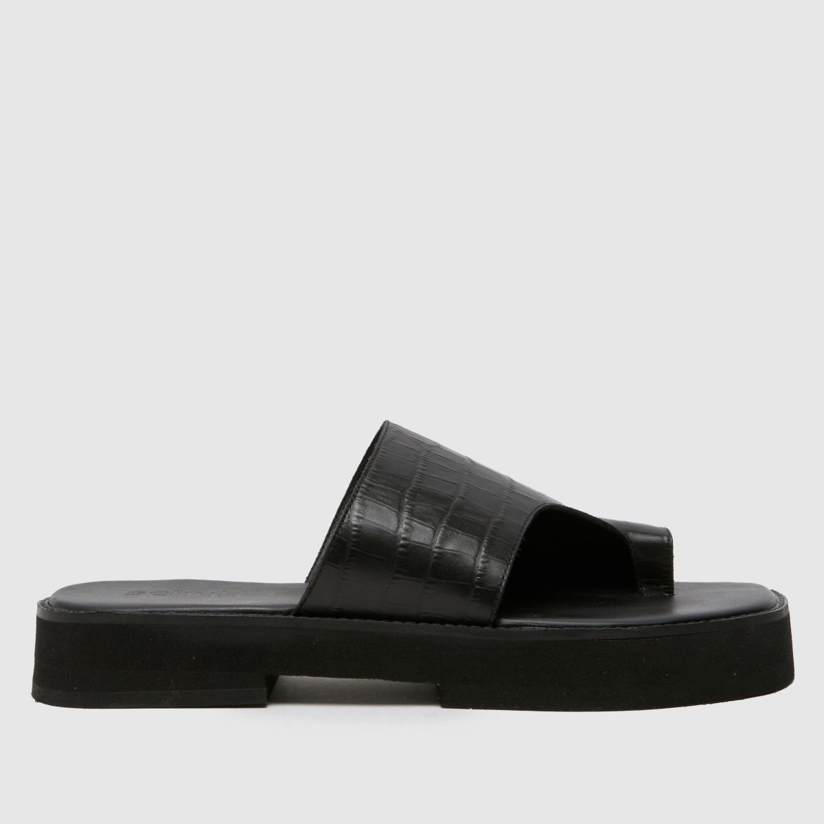Černé robustní sandály s krokodílí platformou Schuh Tori