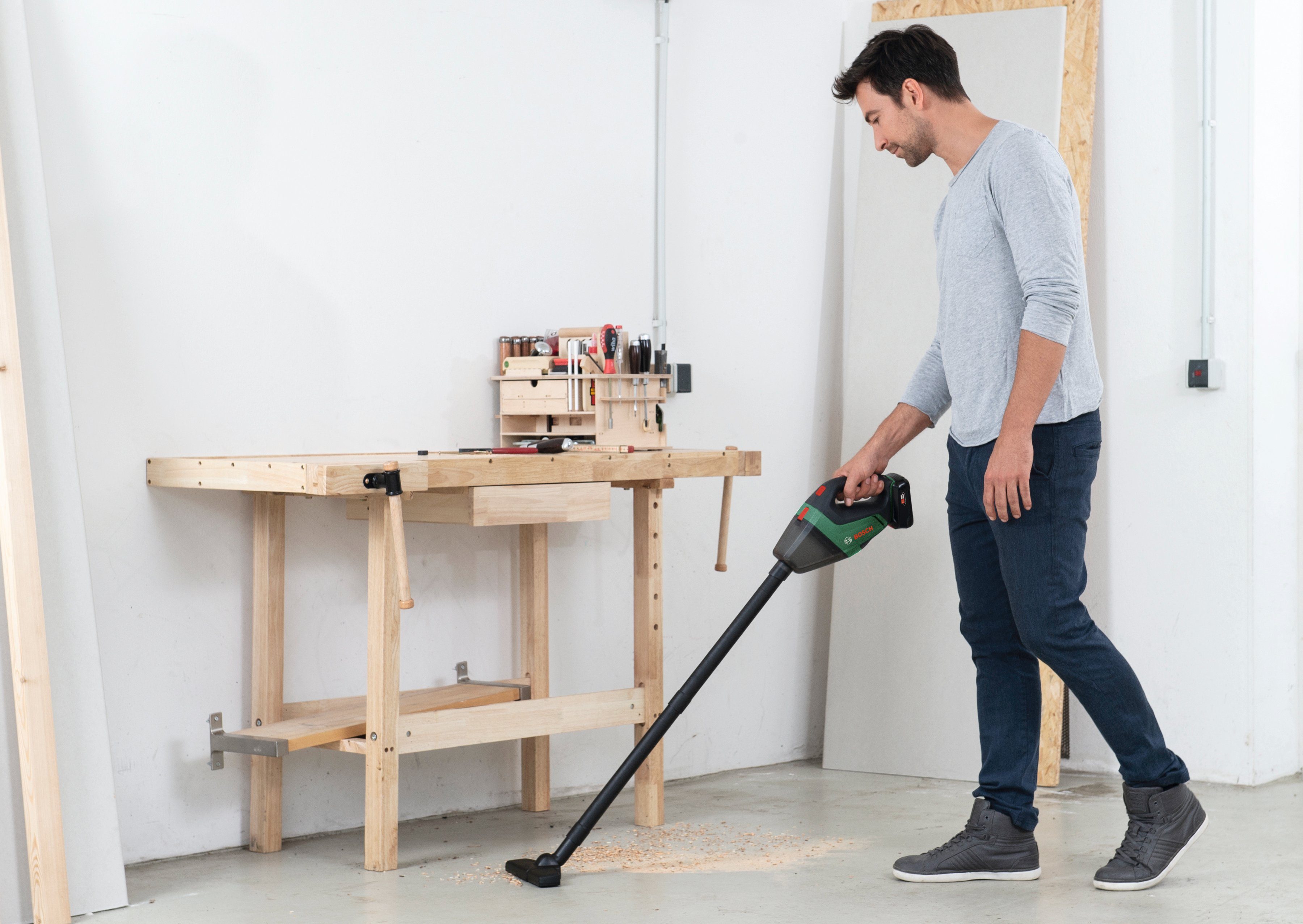 Bosch Home & Garden Akku-Handstaubsauger UniversalVac 18, beutellos, ohne Akku und Ladegerät