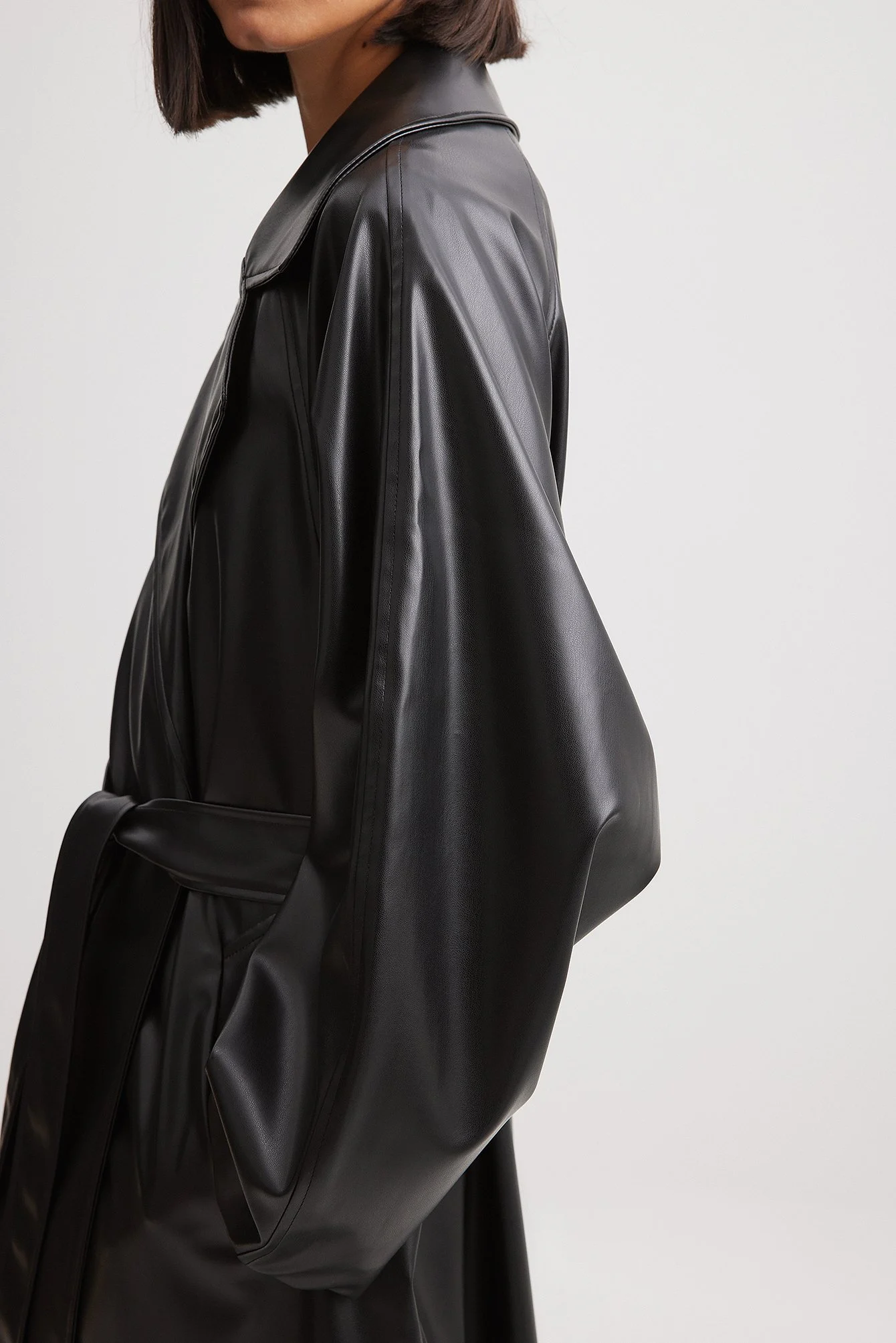 Oversize-Trenchcoat aus PU