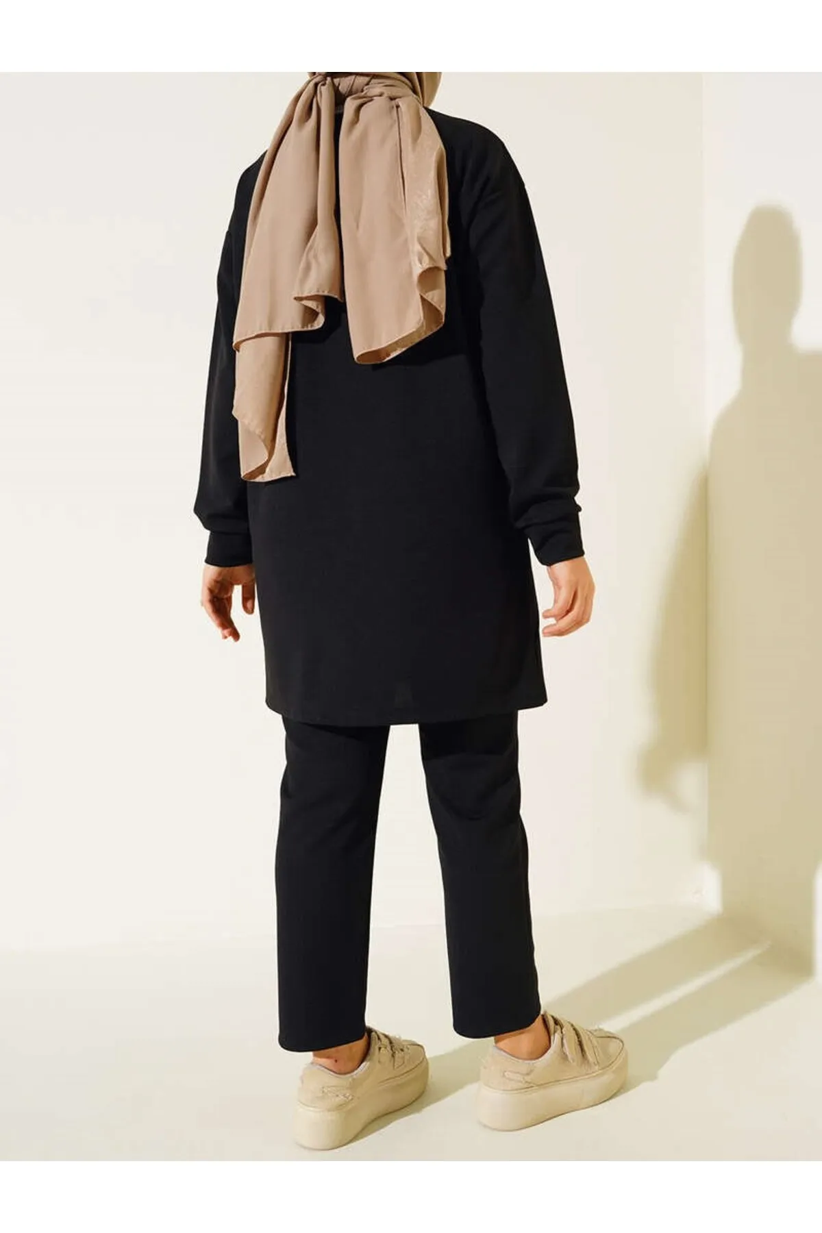 VOLT CLOTHİNG  Damen-Doppelanzug mit Çima-Muster