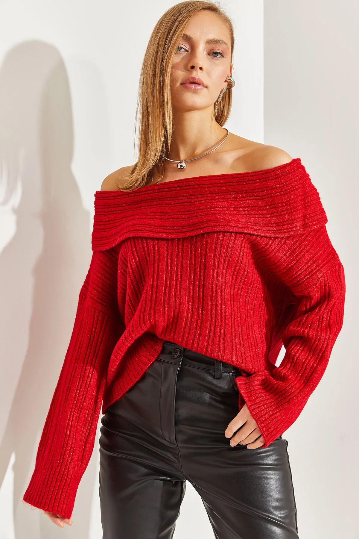 Bianco Lucci  Damenpullover mit Rüschenkragen