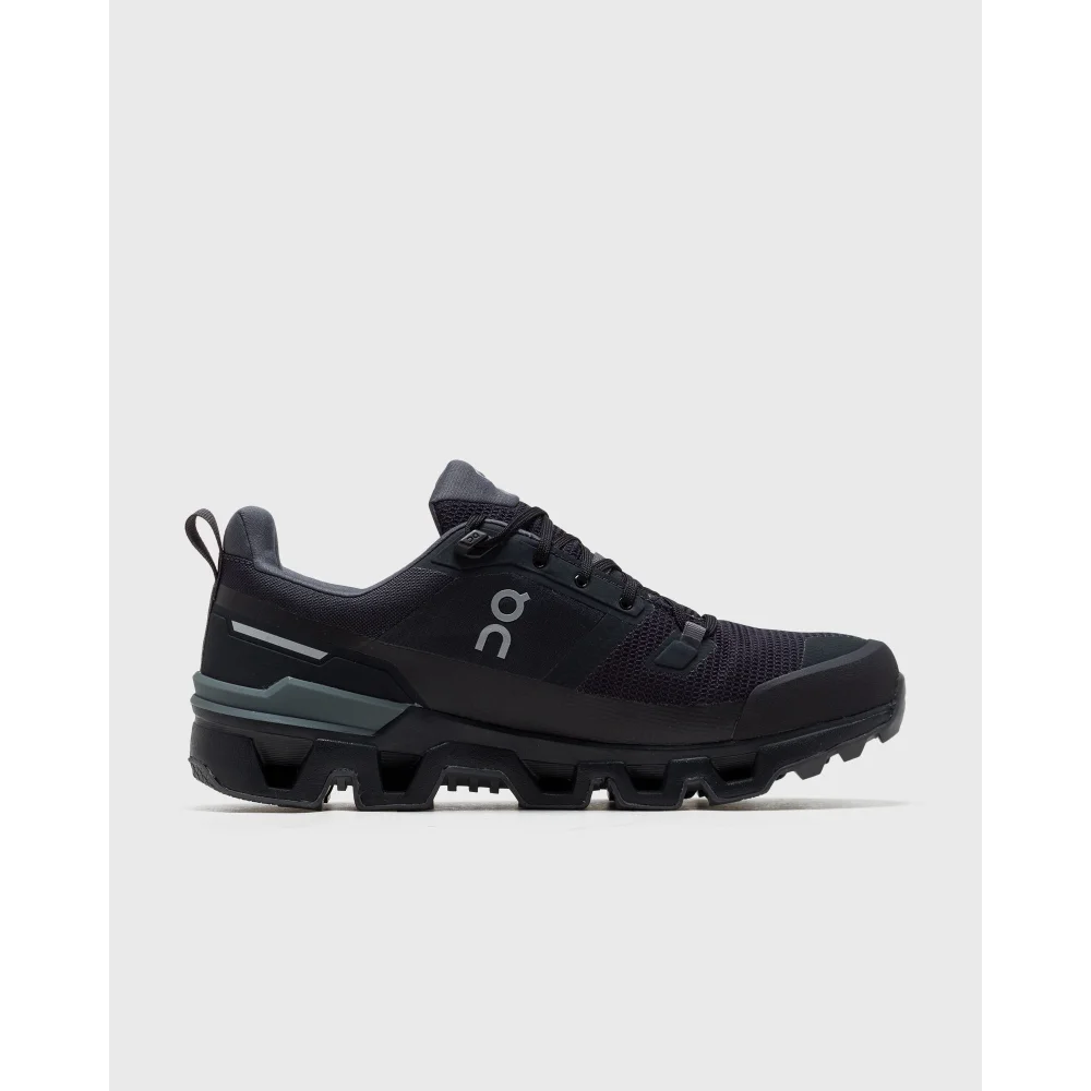 ON Cloudwander Waterproof 73.98606 / schwarz