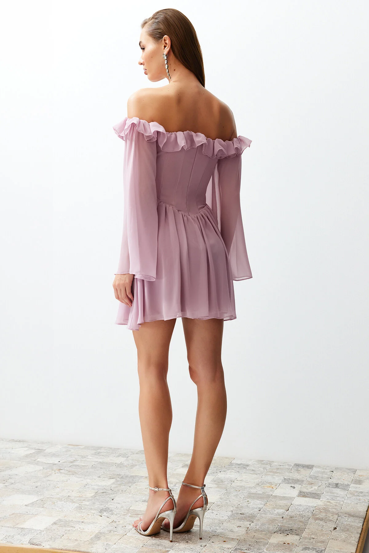 Trendyol Collection  Dusty Rose Taillenöffnung/Skater-gefüttertes Volant-Chiffon-Elegantes Abendkleid TPRSS23EL00096