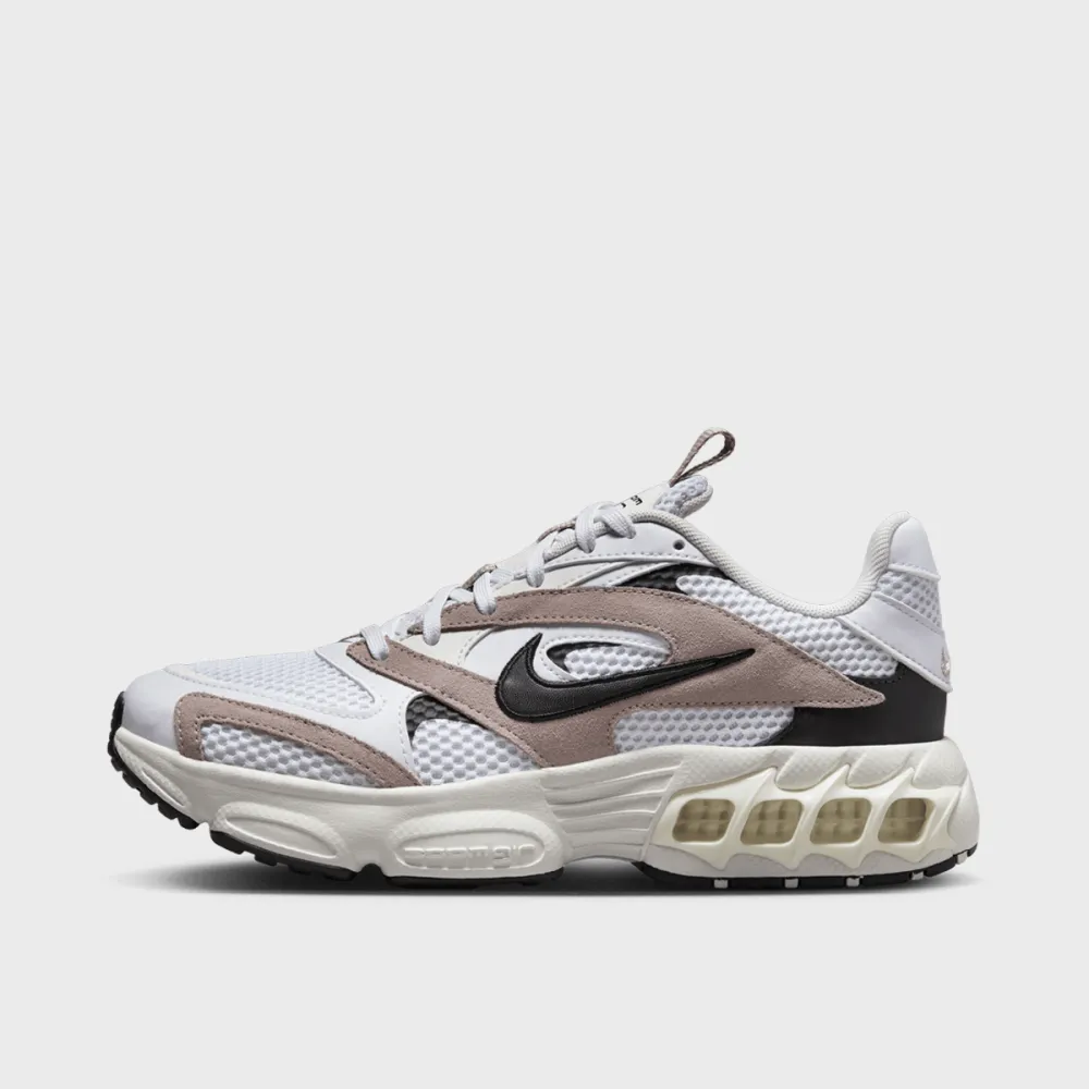 Nike Air Zoom Fire FN3483-100 / weiss