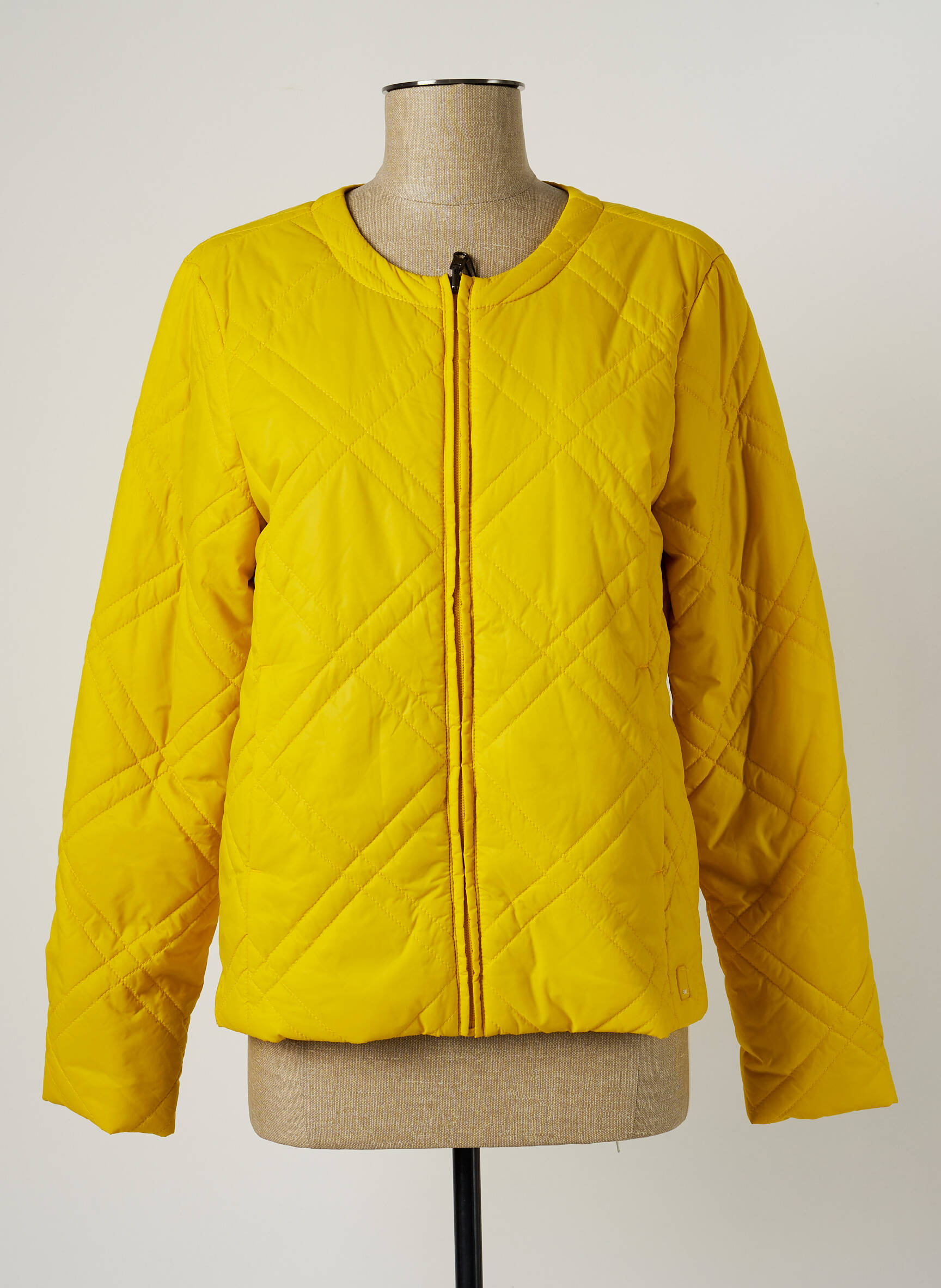 Sandwich Doudounes Femme couleur jaune