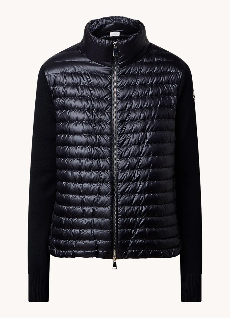 Vestă Moncler confecționată din lână virgină fină cu căptușeală în față și spate.