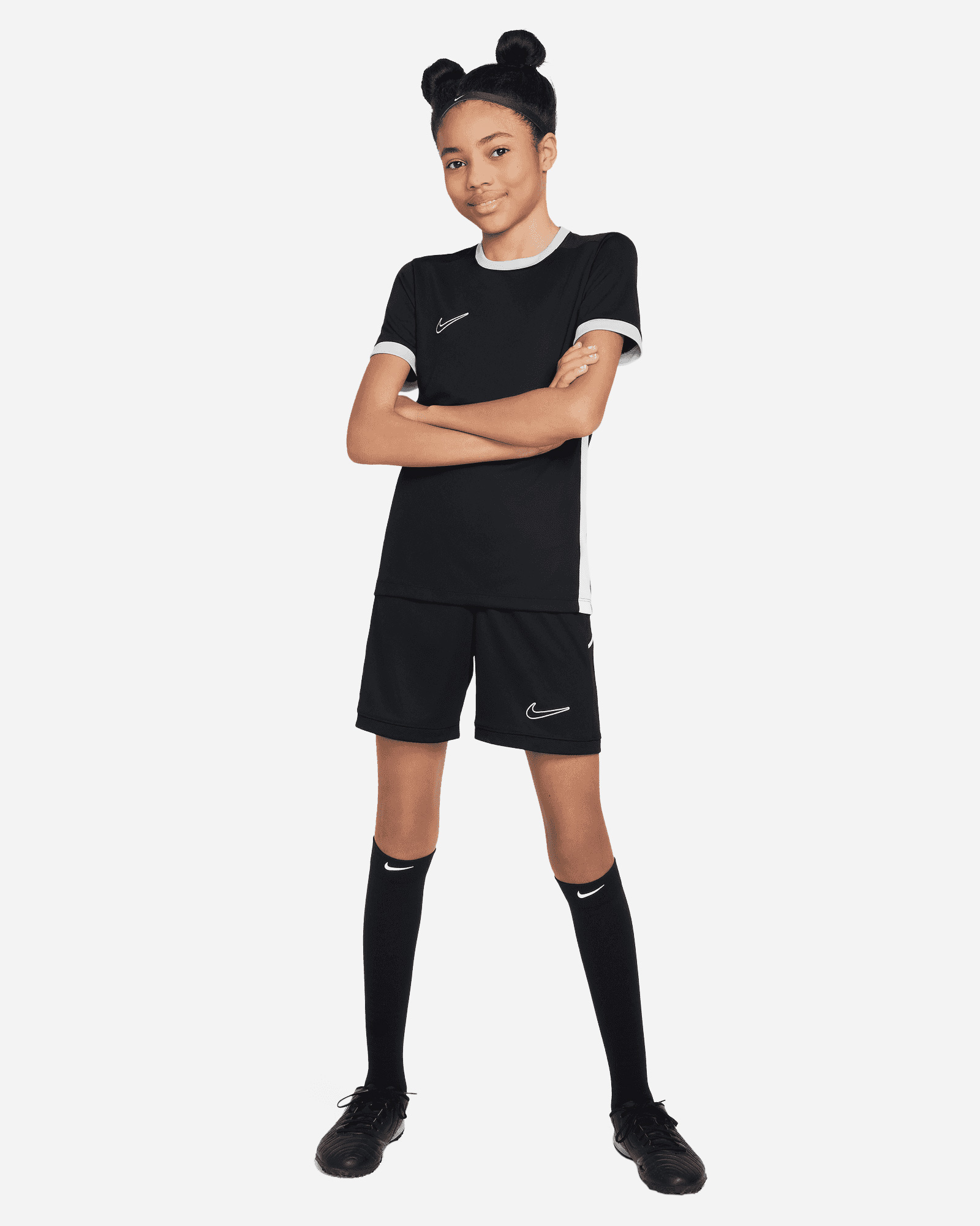 Spodenki piłkarskie Nike Academy 25 Jr HJ3718-010