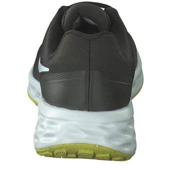 Nike Revolution 6 Next Nature in grün